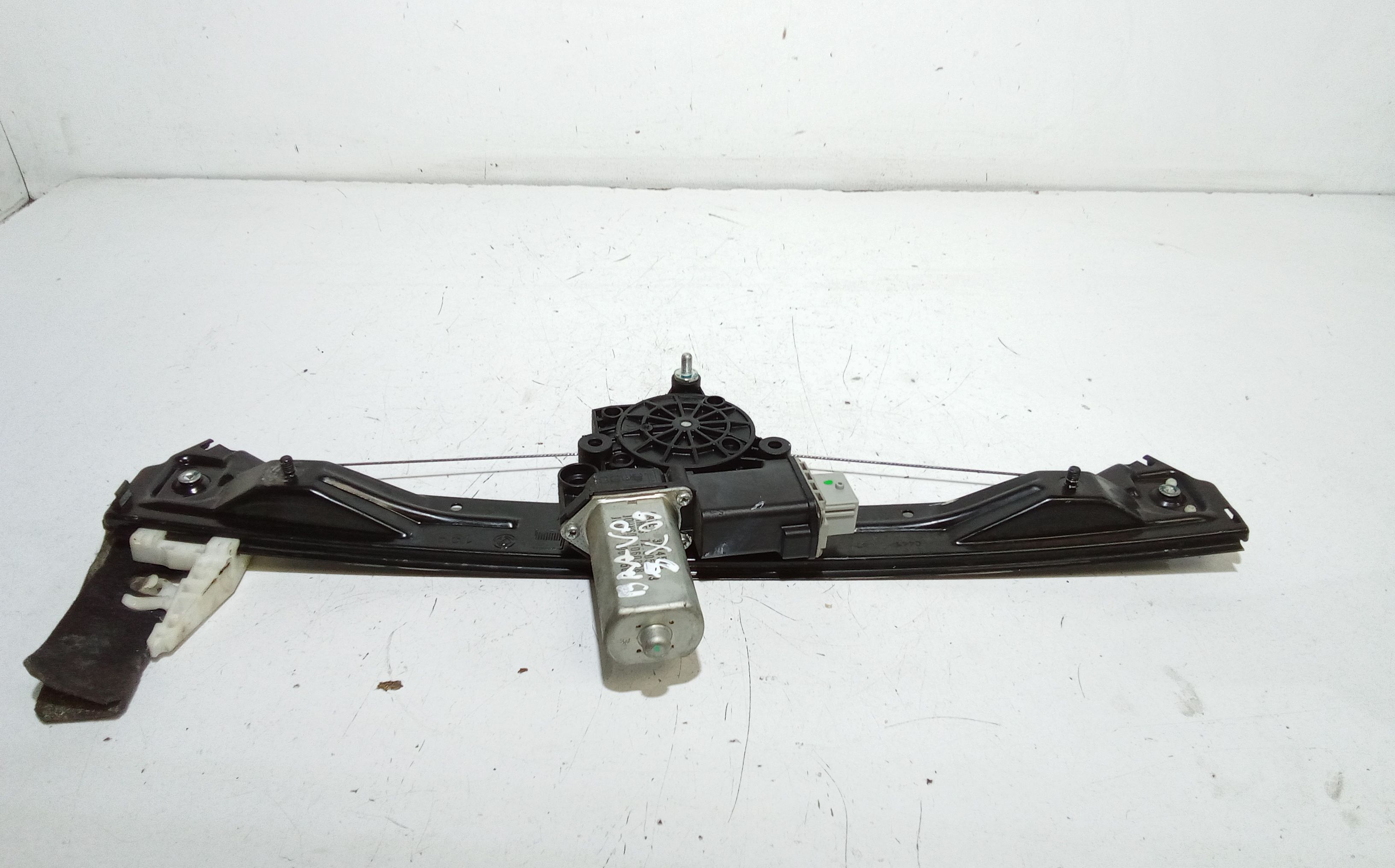 Alzacristallo Porta Ant. Sinistro Usato