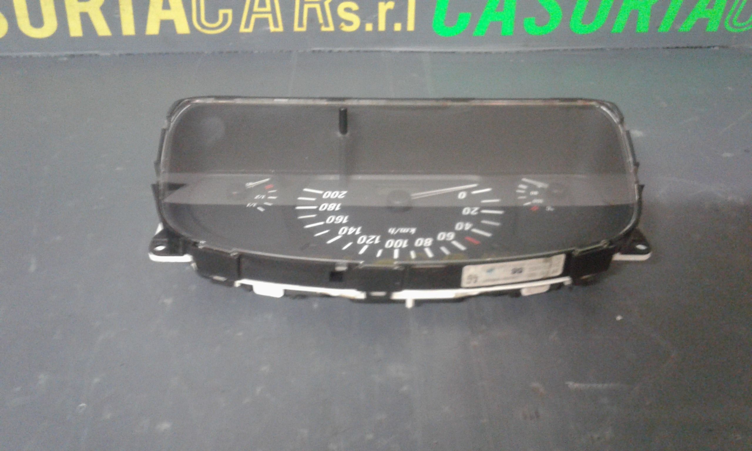 Quadro Portastrumenti Usato