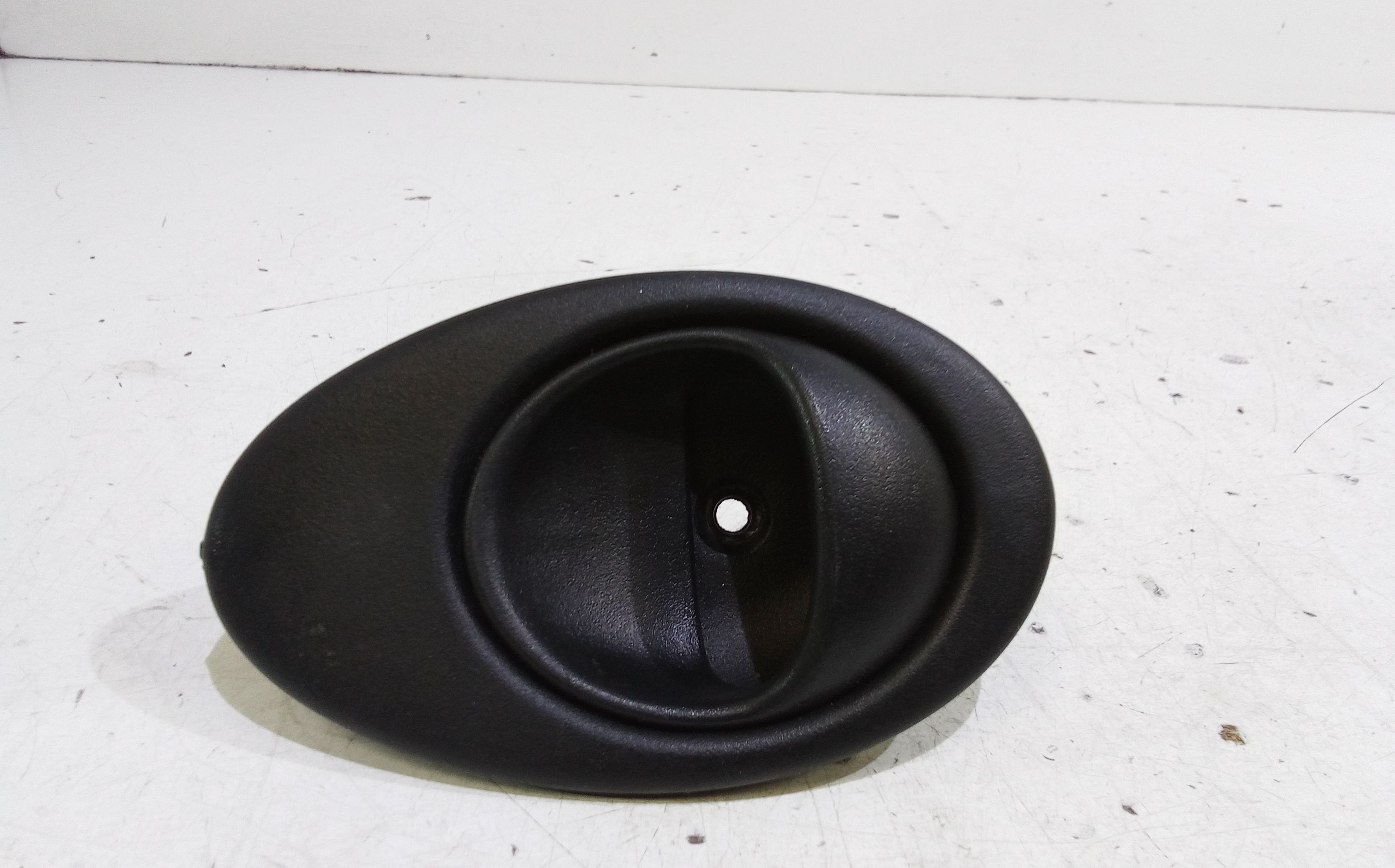 Maniglia Int. Apertura Porta Ant. Destro Usato