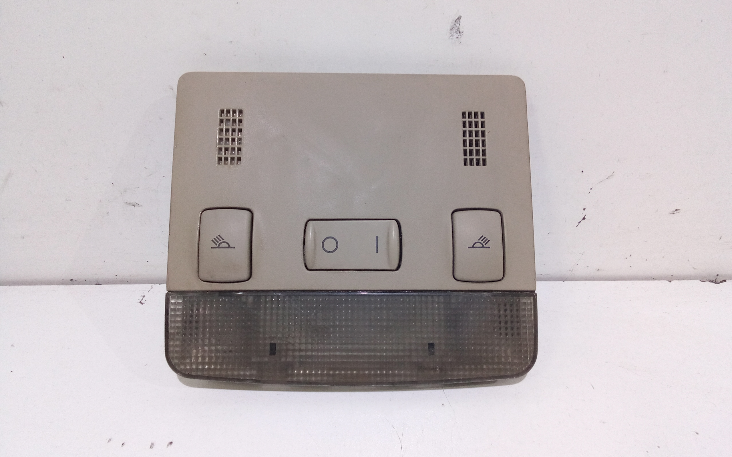 Luce Cortesia Ant. Tetto Usato