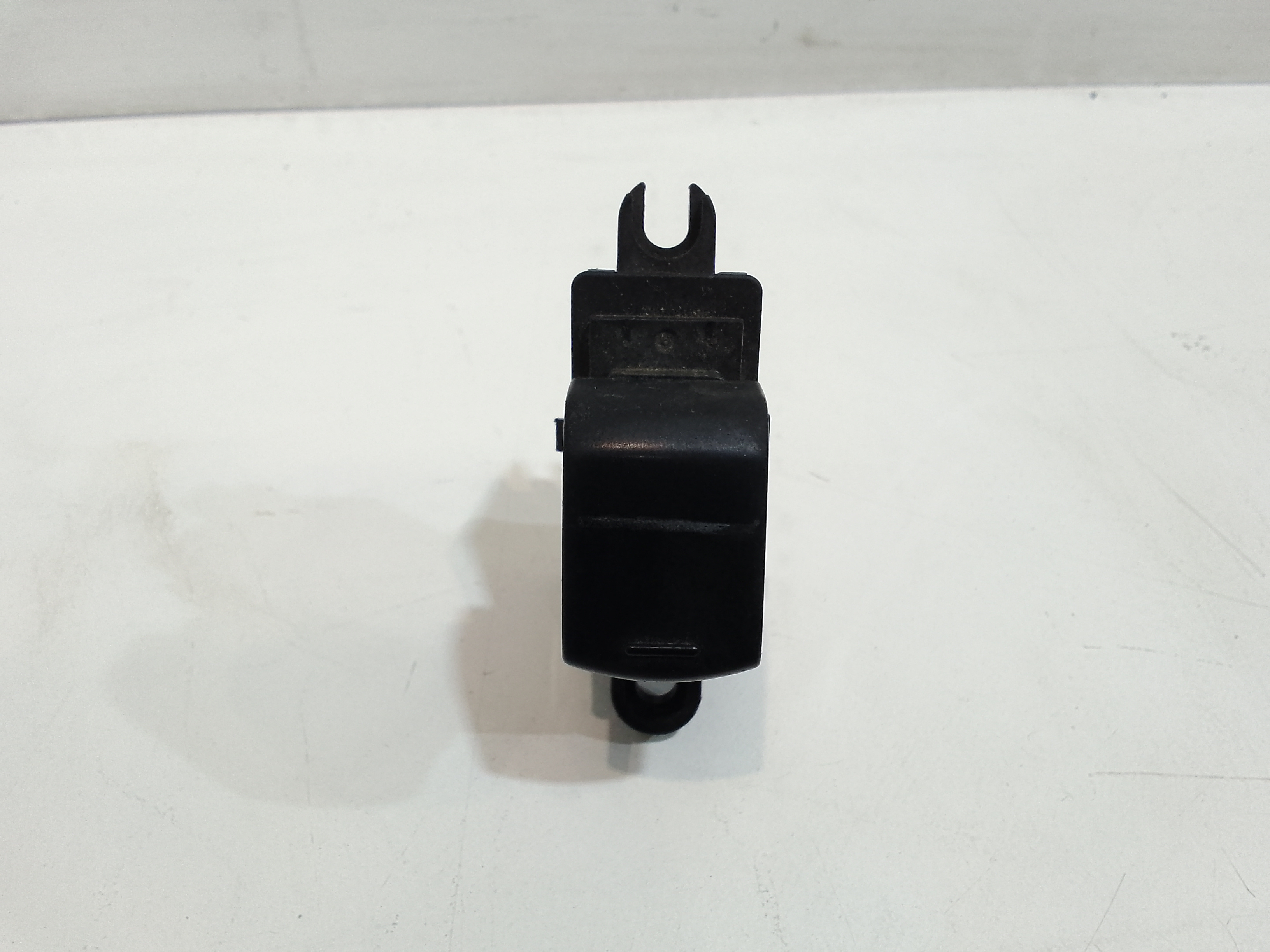 Interruttore Alzacristalli Porta Ant. Destro Usato