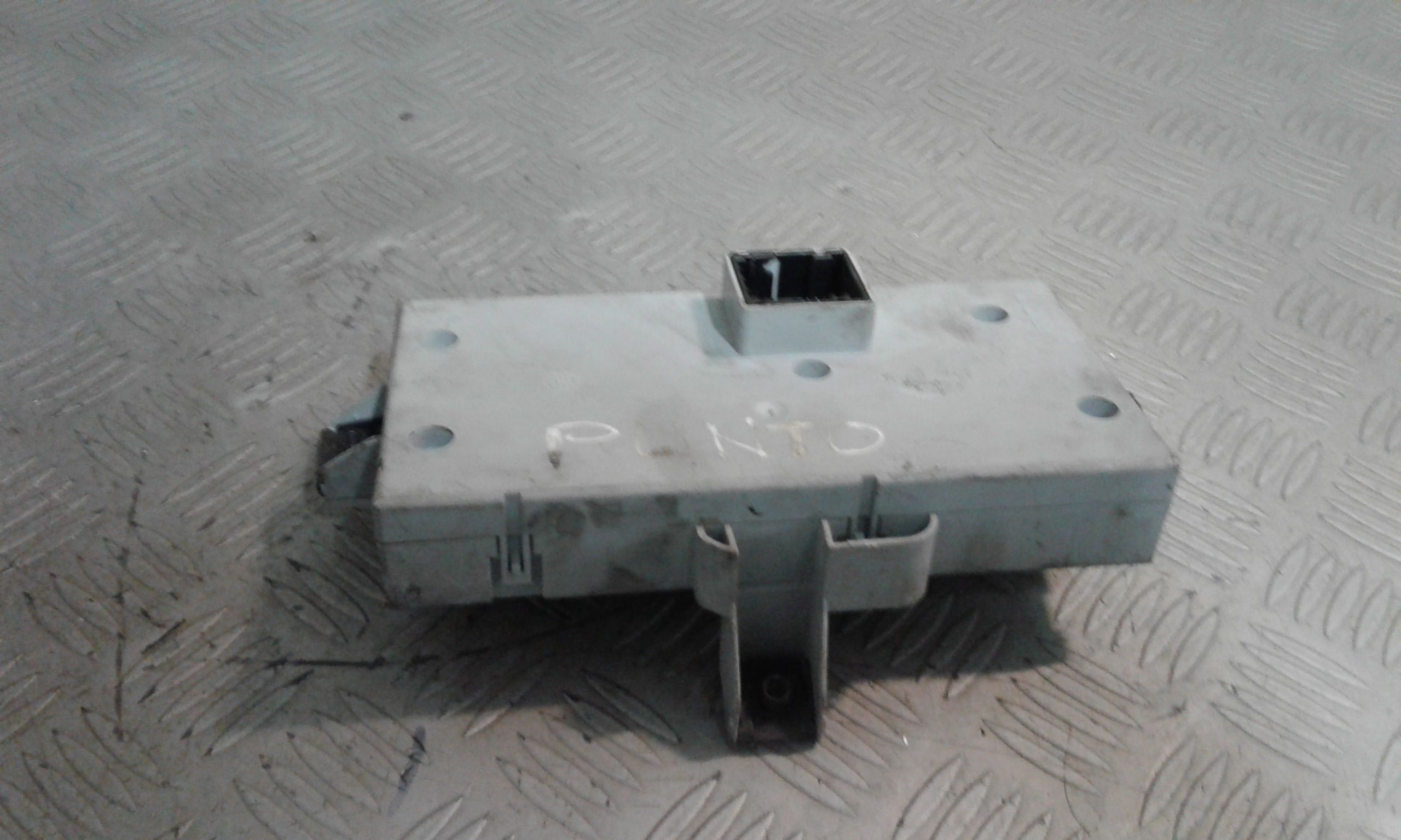 Scatola Fusibili Usato