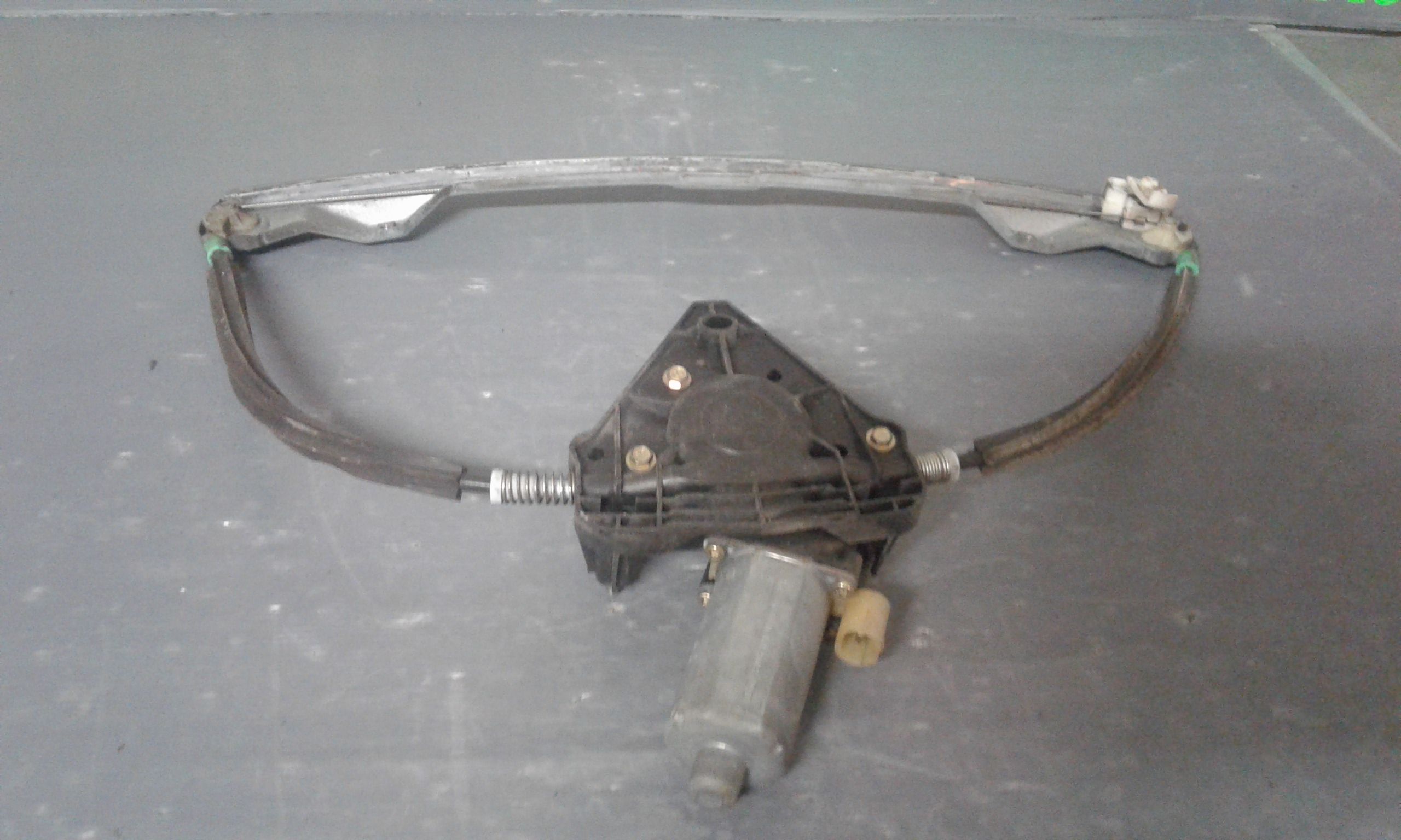 Alzacristallo Porta Ant. Destro Usato