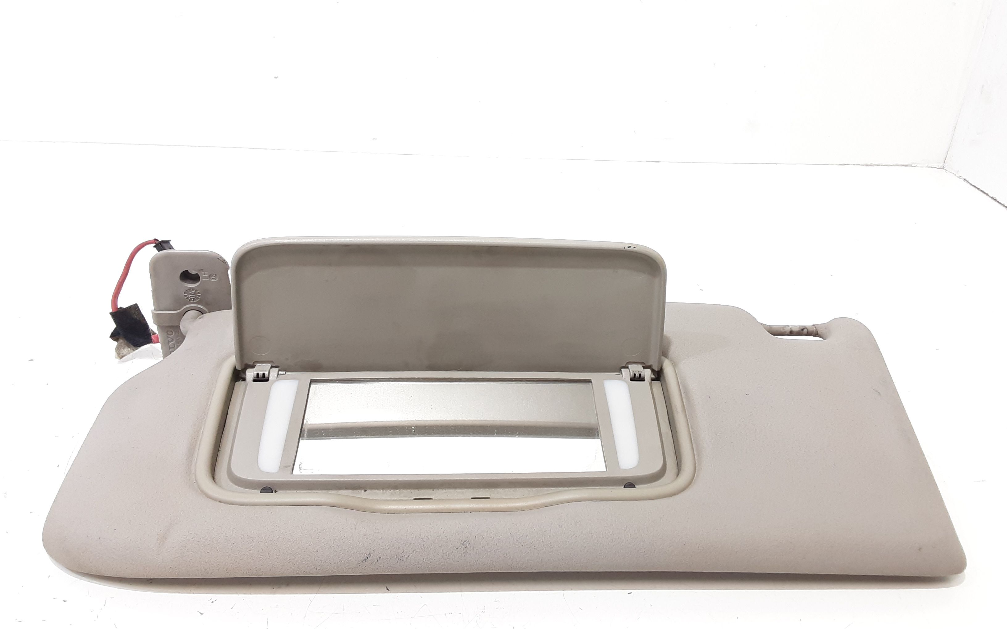 Aletta Parasole Parabrezza Sinistro 39856455 Usato