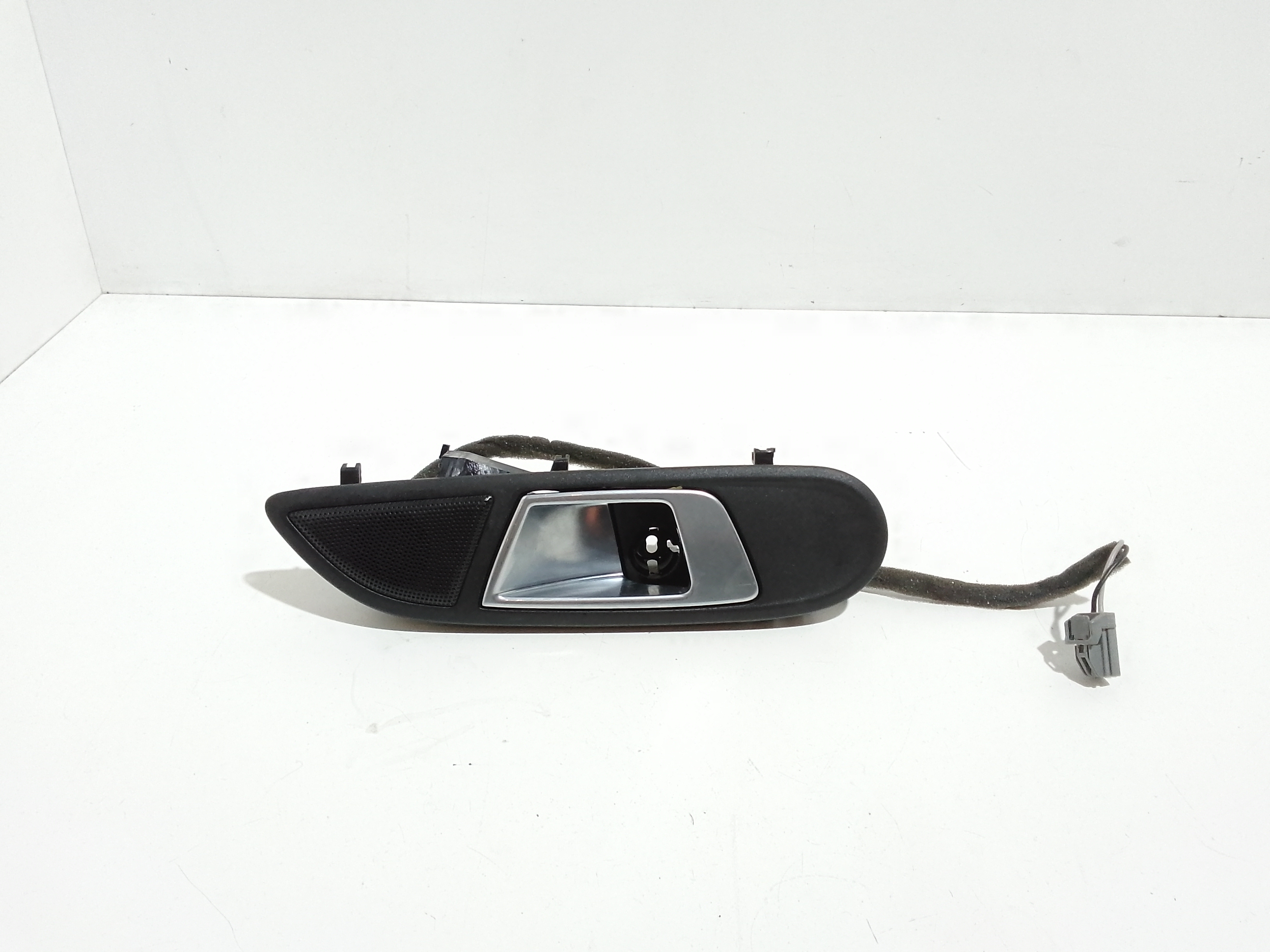 Maniglia Int. Apertura Porta Ant. Destro Usato