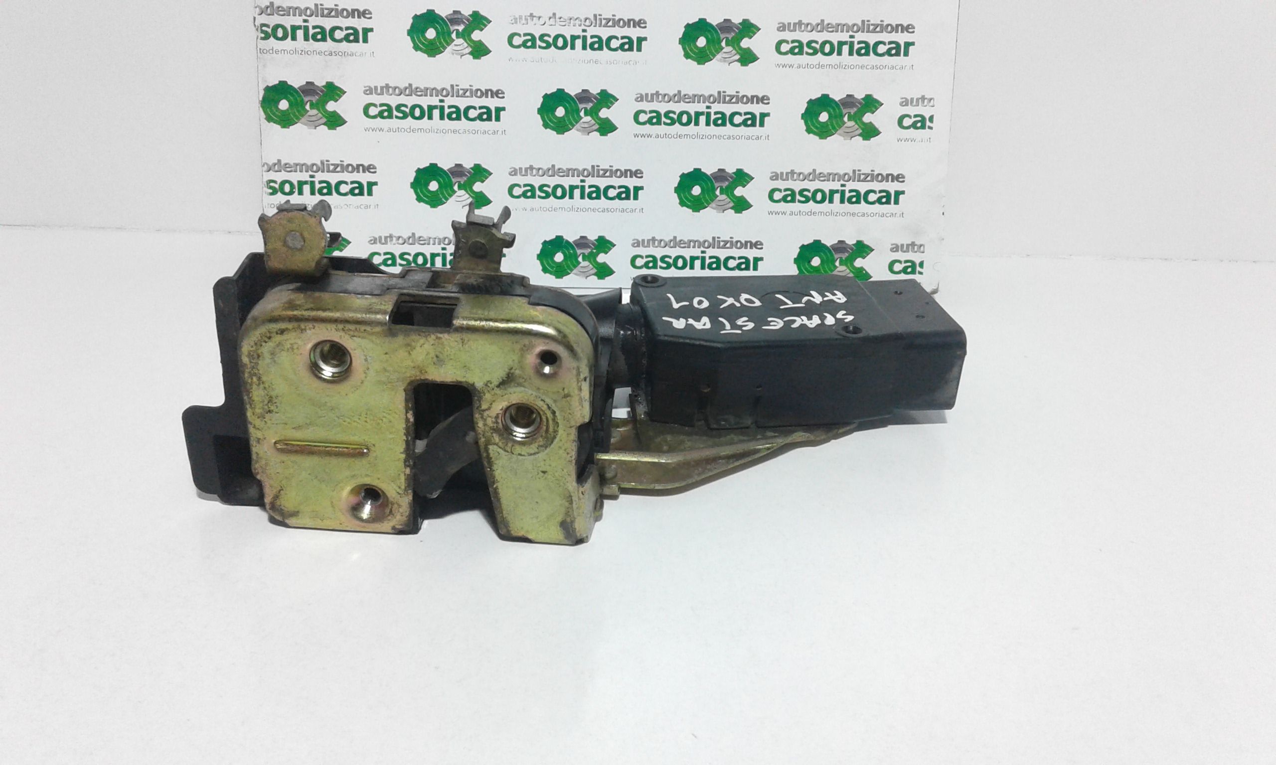 Serratura Porta Ant. Destro M806377 Usato