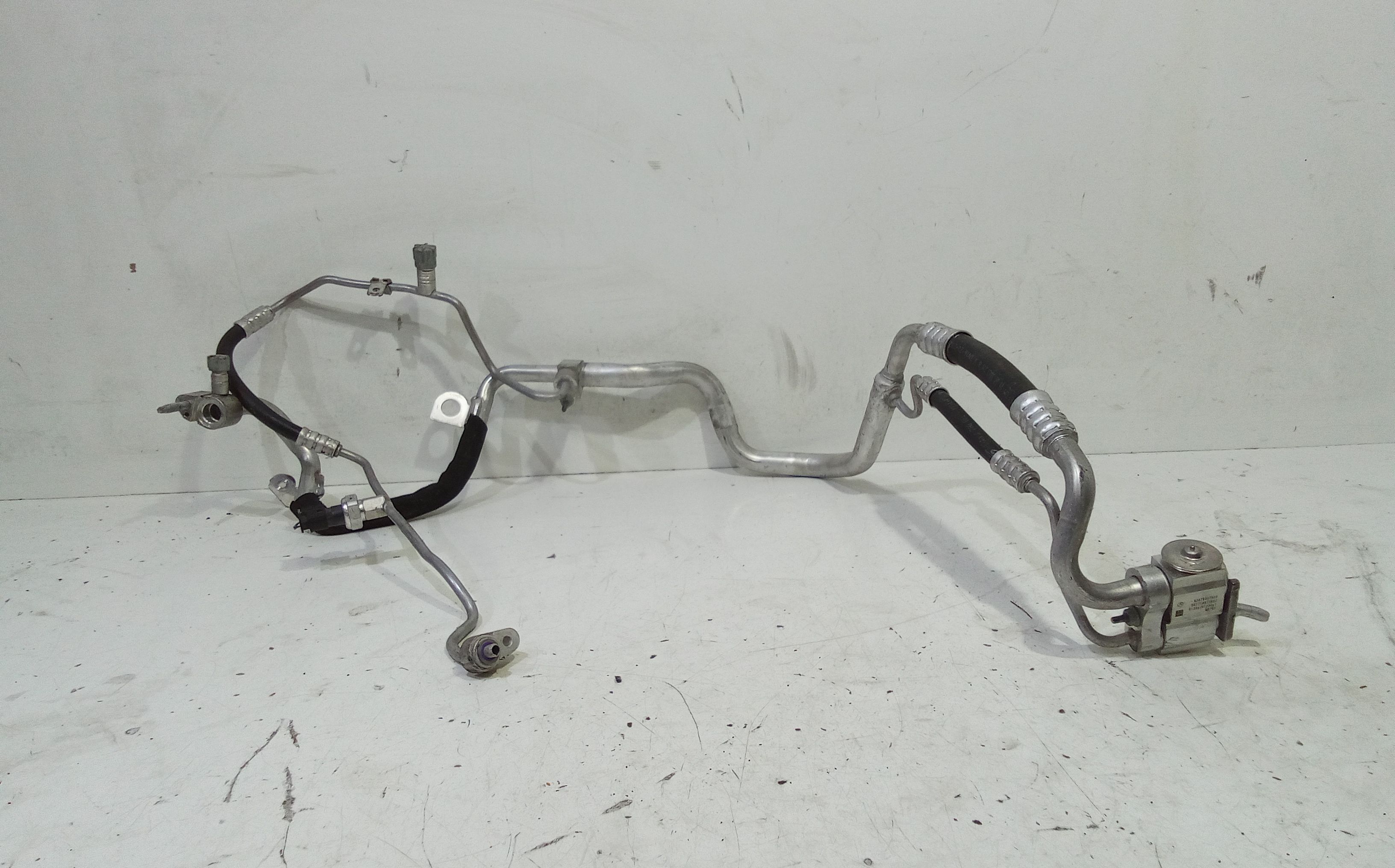 Kit Tubi A/c A1778305101 Usato