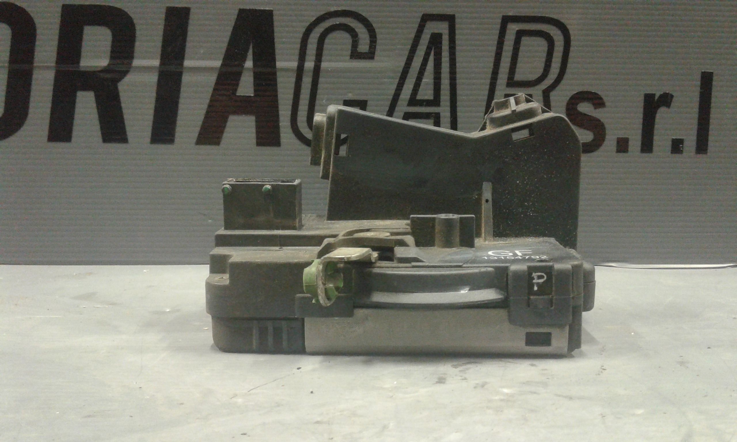 Serratura Porta Ant. Destro 13154792 Usato