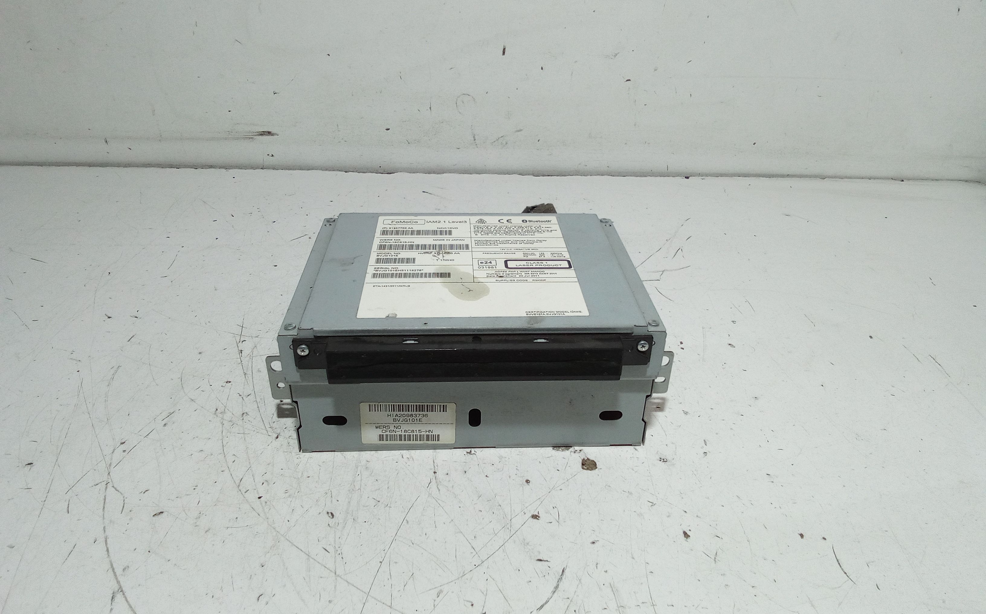 Radio C/sistema Di Navigatore Satellitare Usato