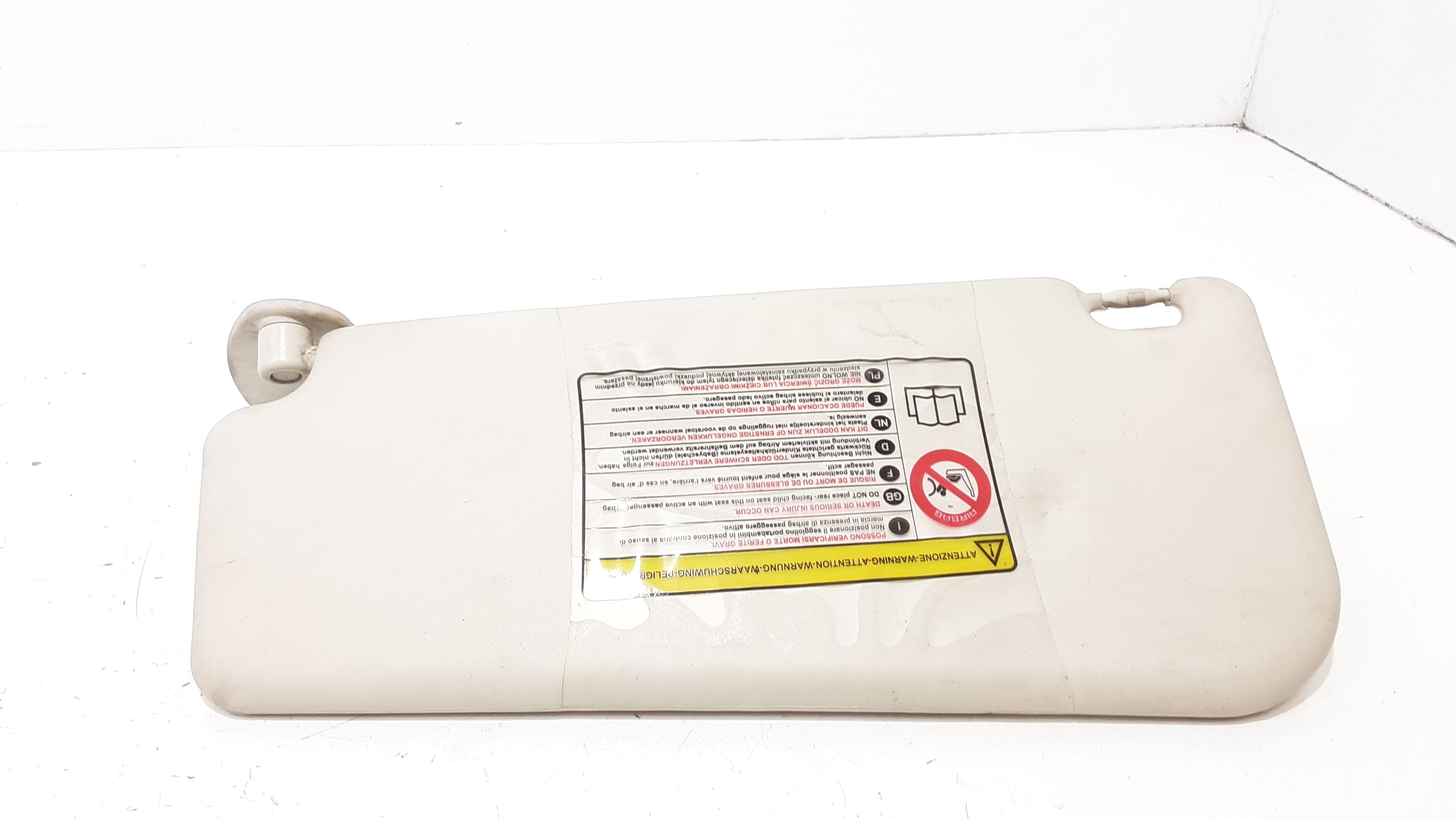 Aletta Parasole Parabrezza Destro 735411165 Usato