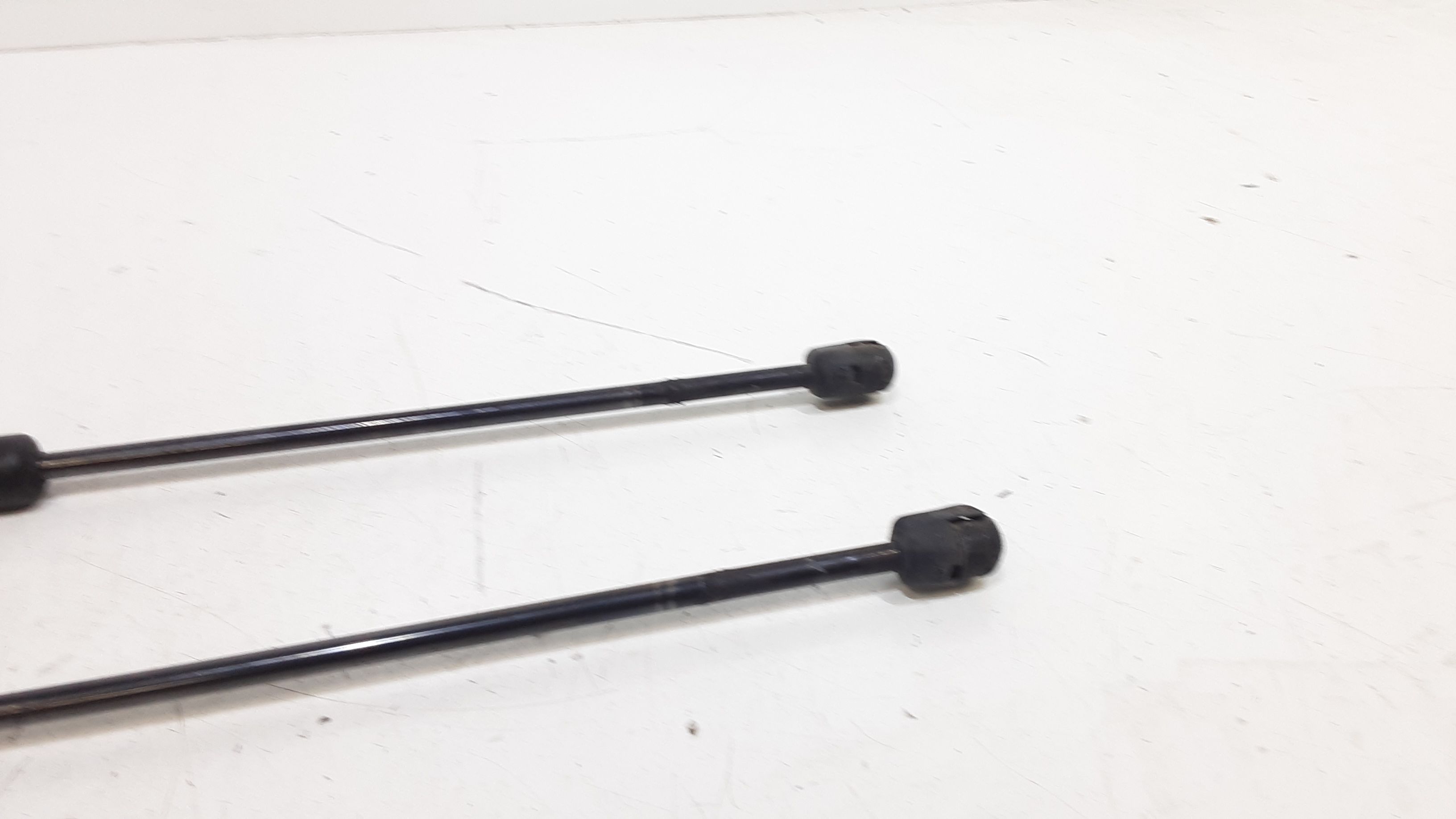 Cerniera Cofano Post. Destro Usato