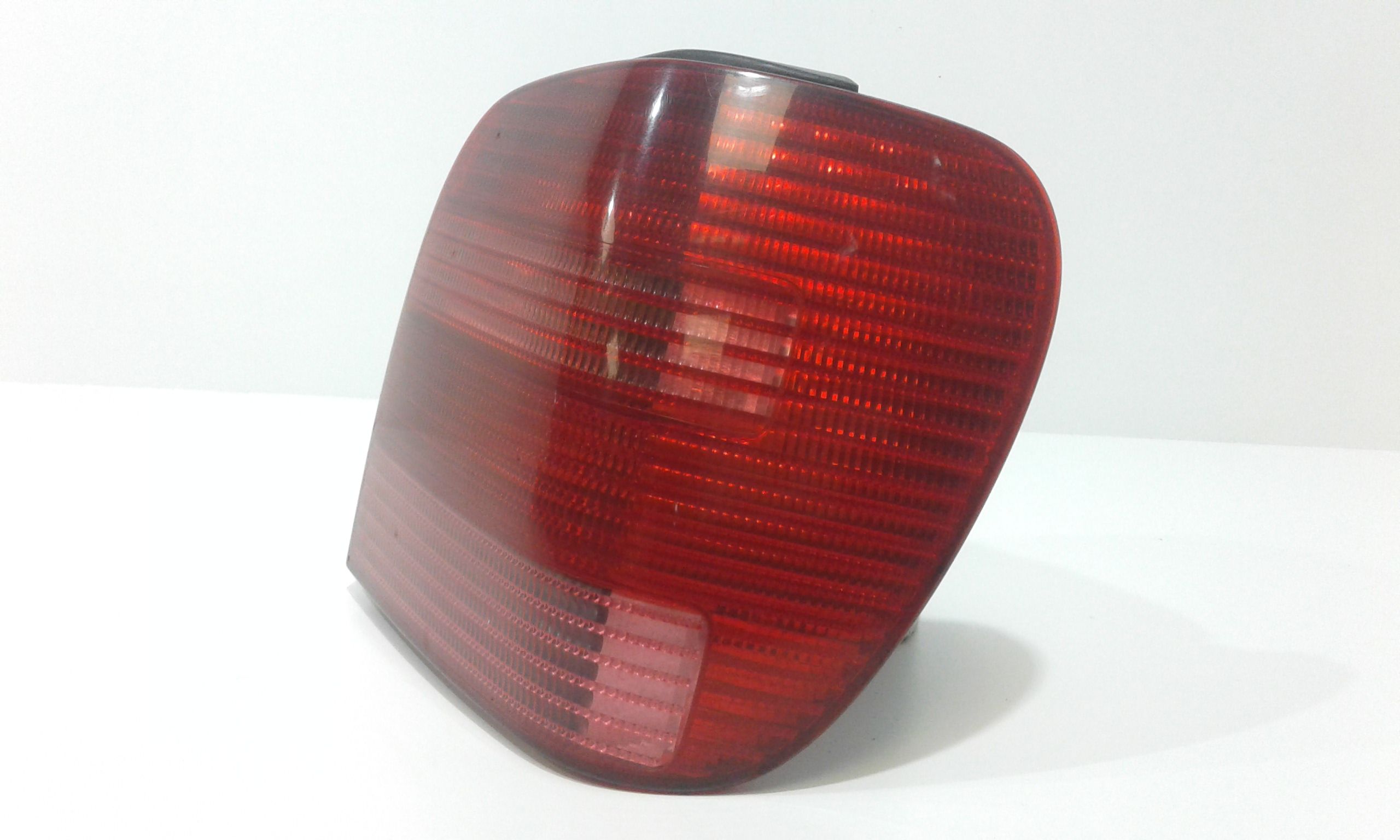 Fanale Post. Destro 6N0945096 Usato