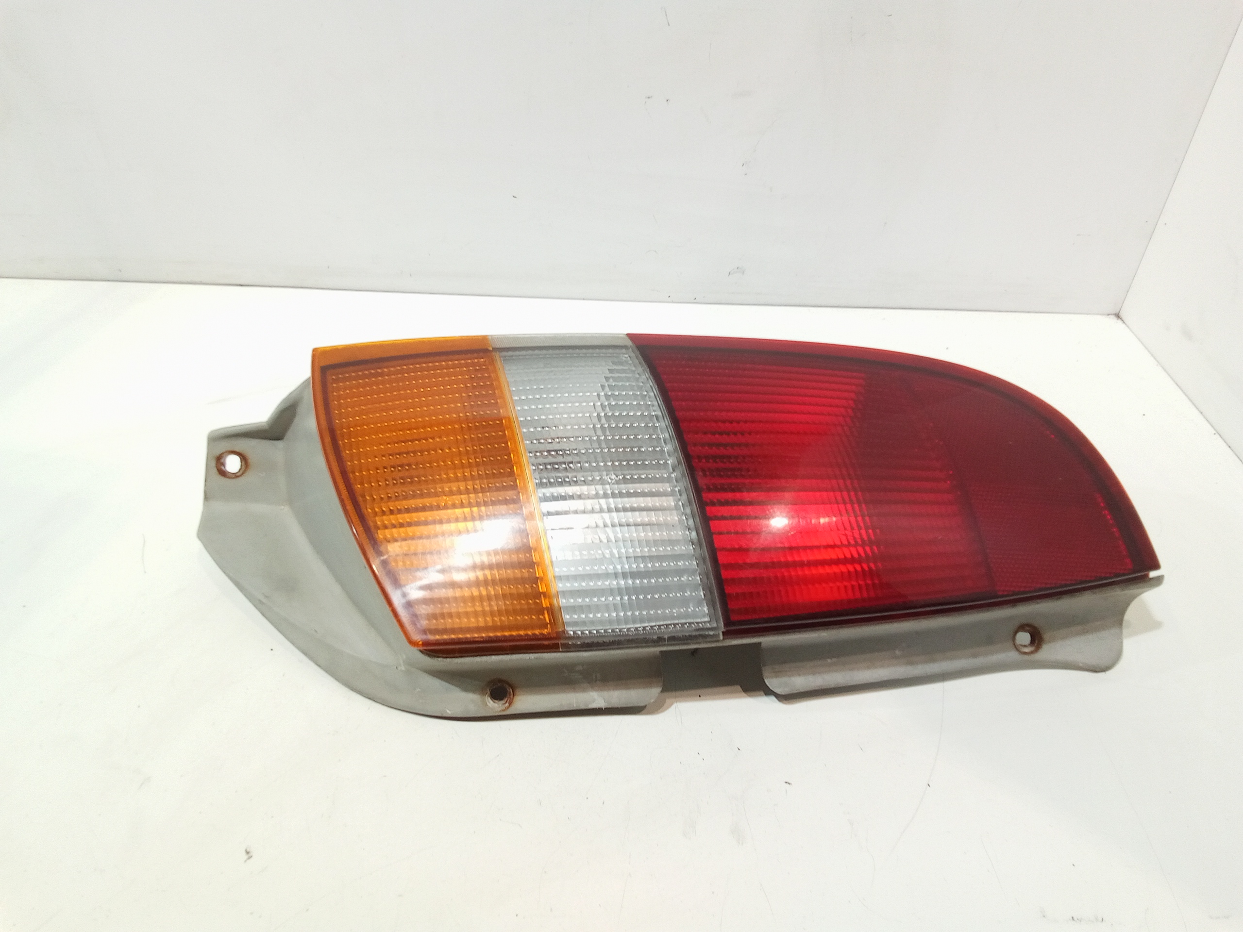 Fanale Post. Destro 9240202010 Usato