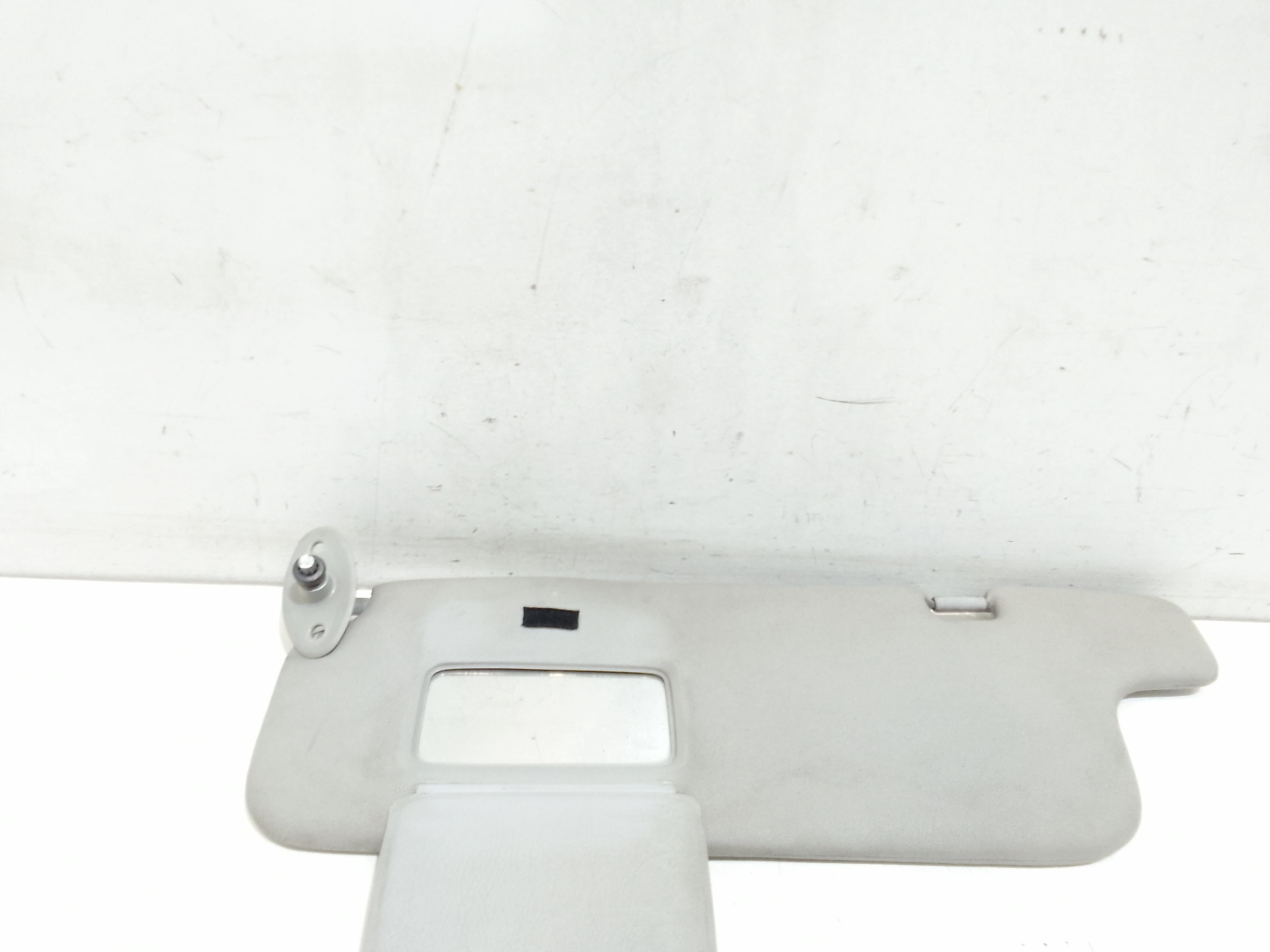 Aletta Parasole Parabrezza Sinistro 7432052311B0 Usato