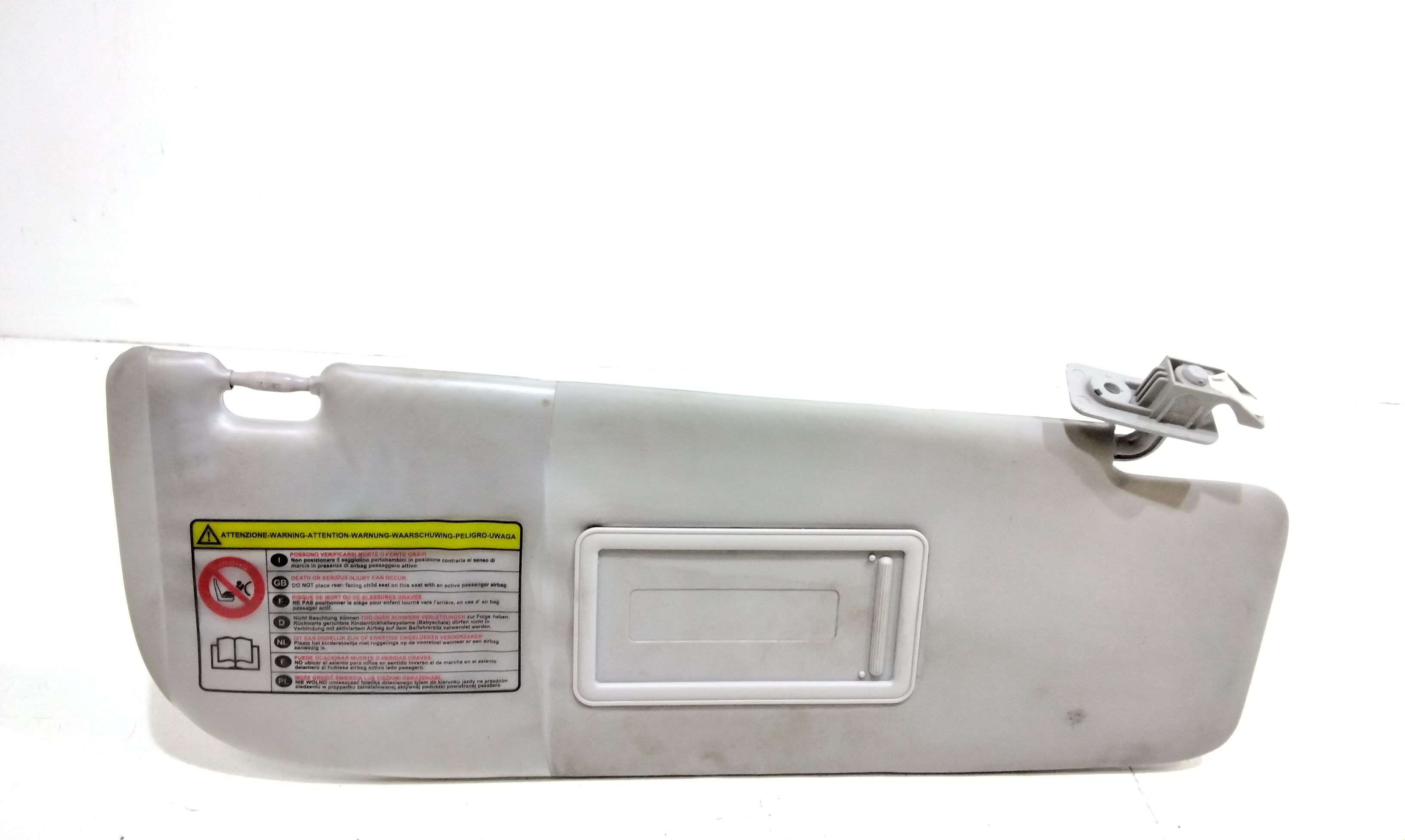 Aletta Parasole Parabrezza Destro 735733816 Usato