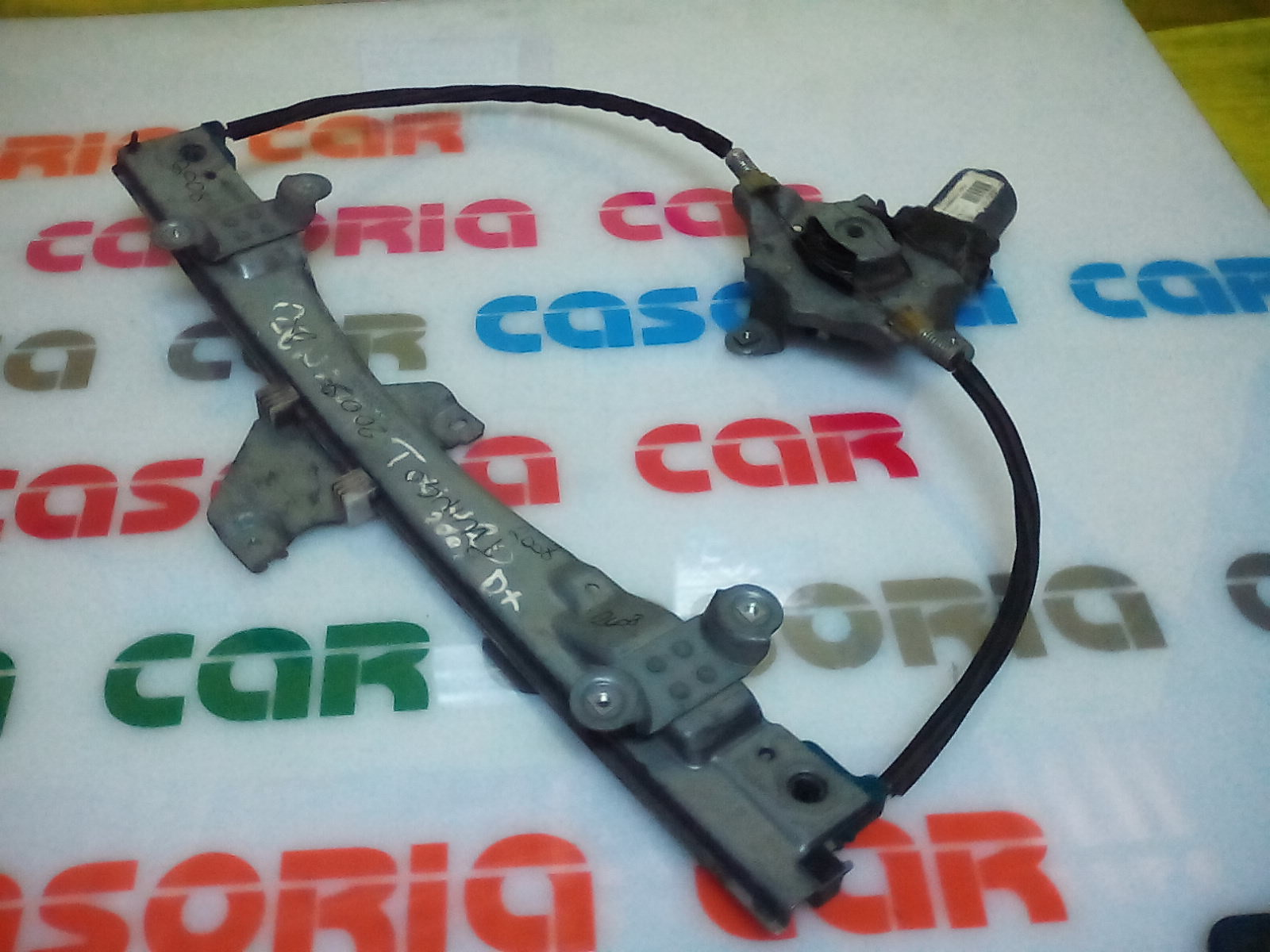 Alzacristallo Porta Ant. Destro 8200731461 Usato