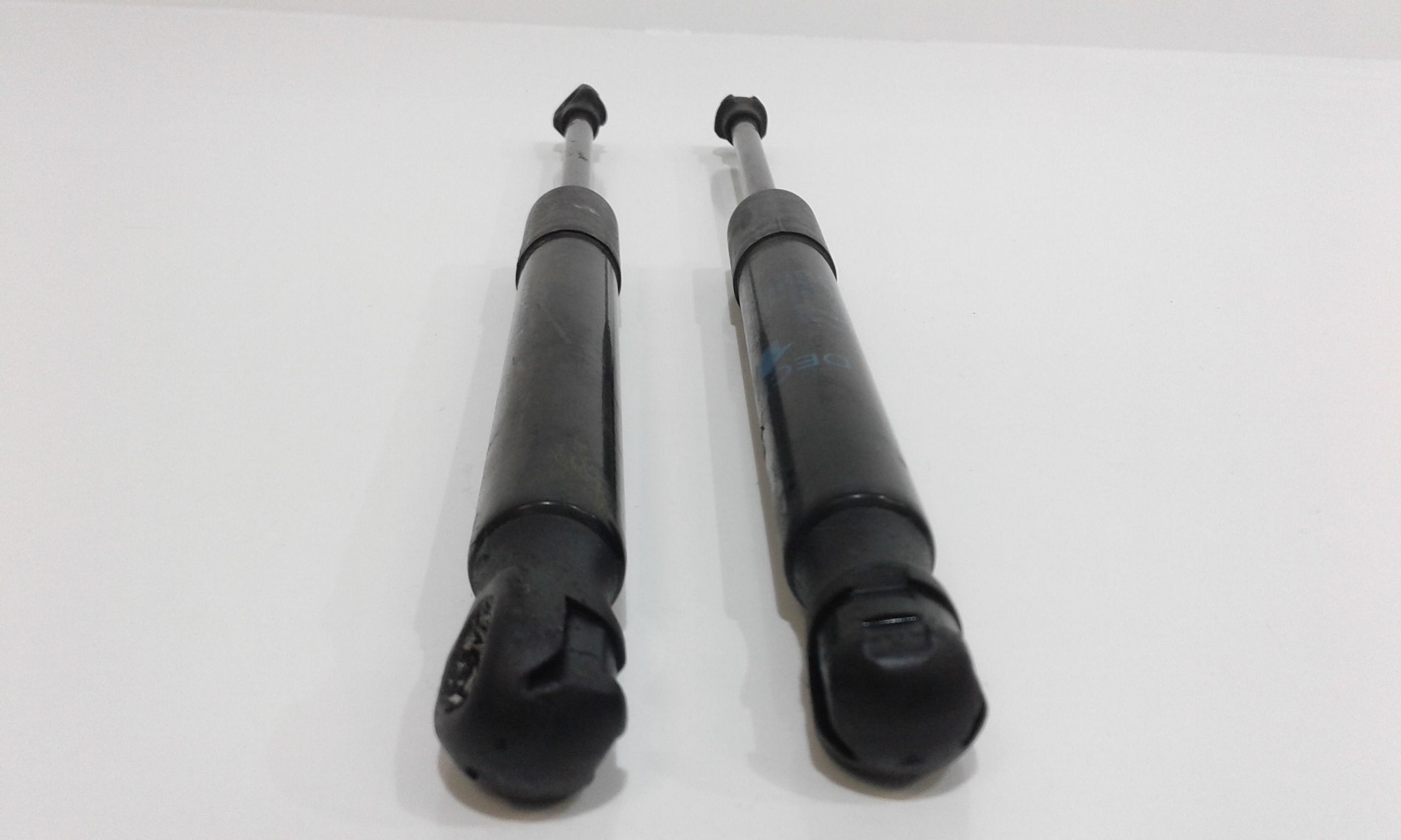 Asta Ammortizzante Cofano Ant. Usato