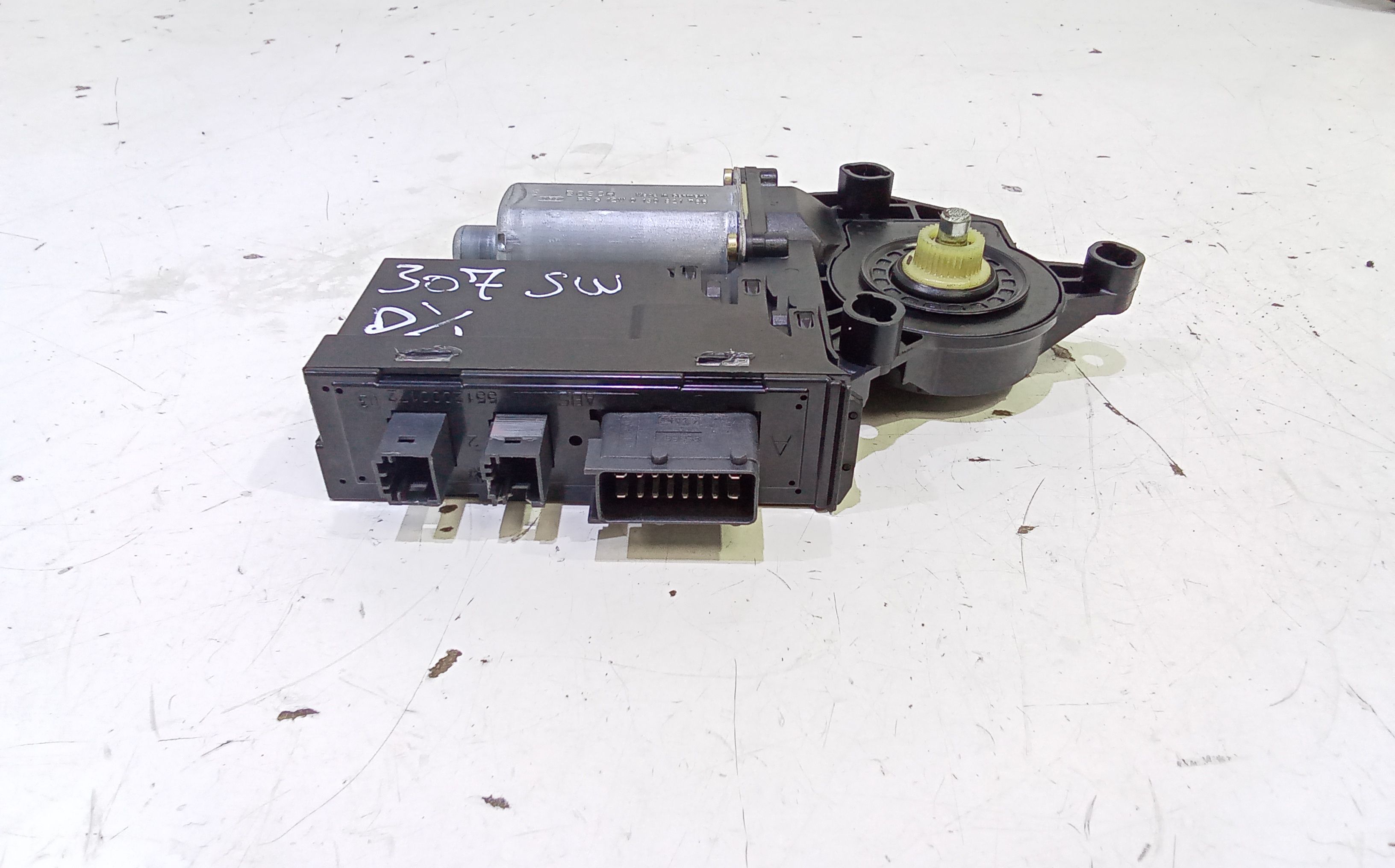 Motorino Alzacristallo Porta Ant. Destro 9222AZ Usato