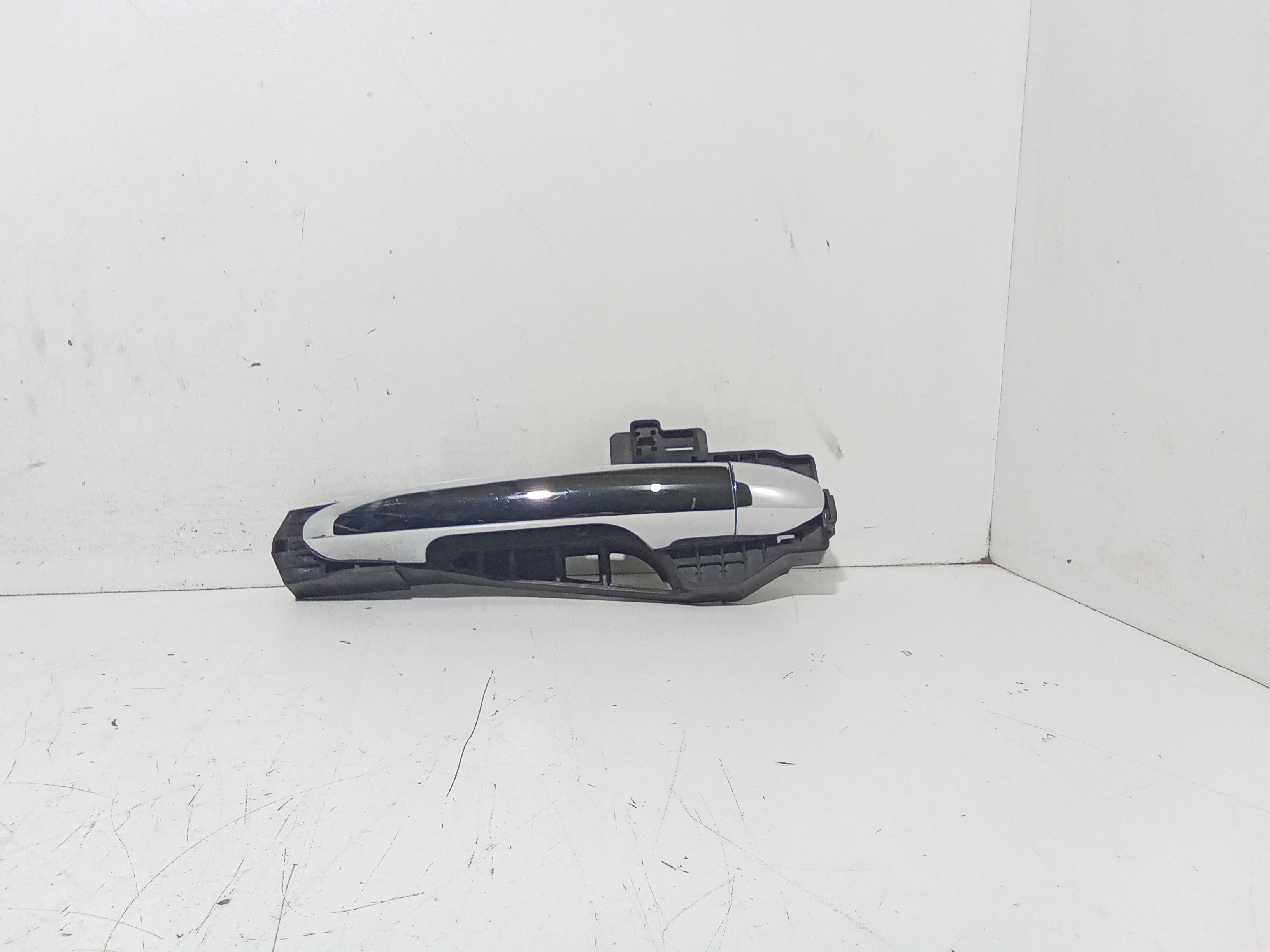 Maniglia Porta Post. Sinistro 735578417 Usato