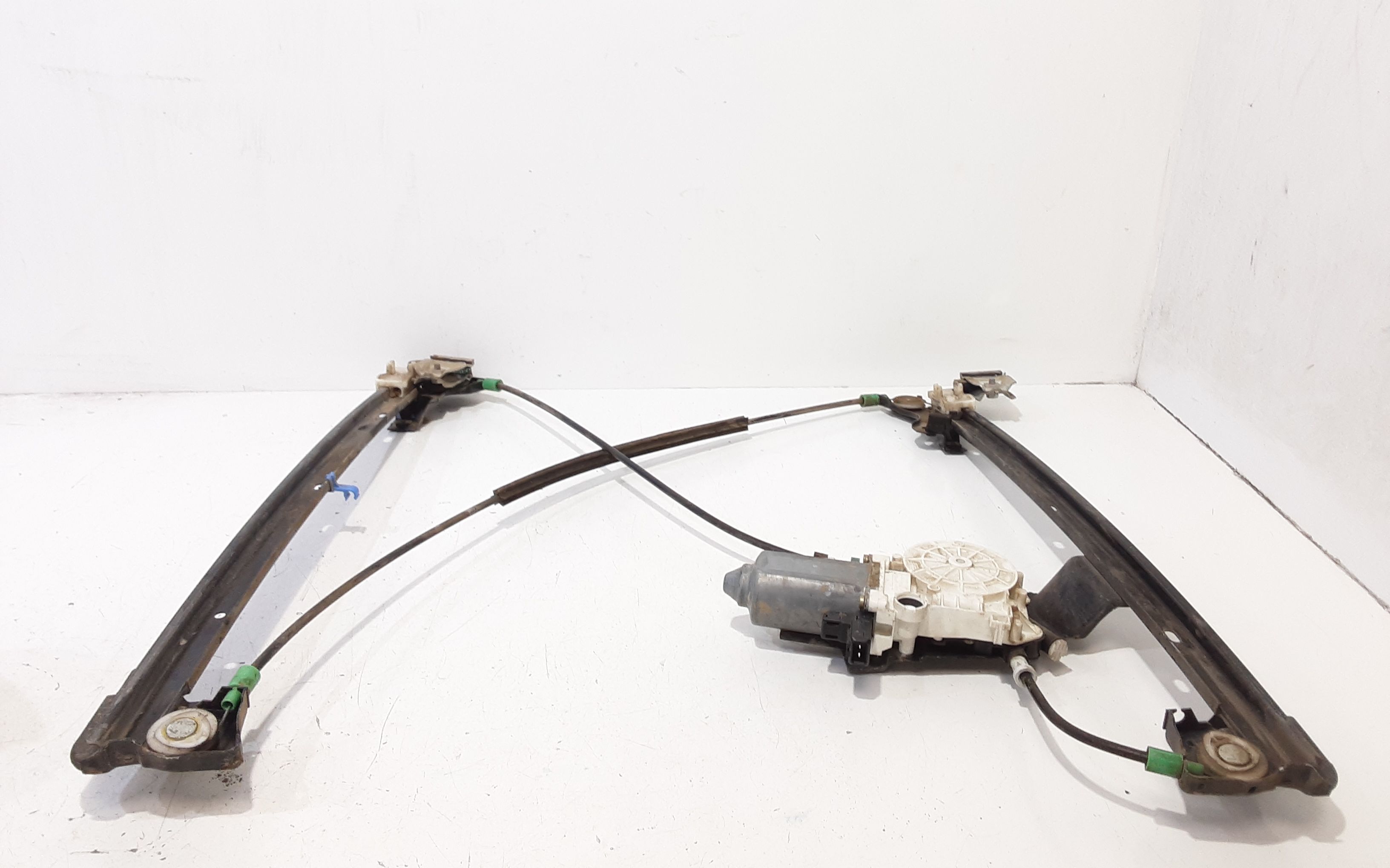 Alzacristallo Porta Ant. Destro Usato