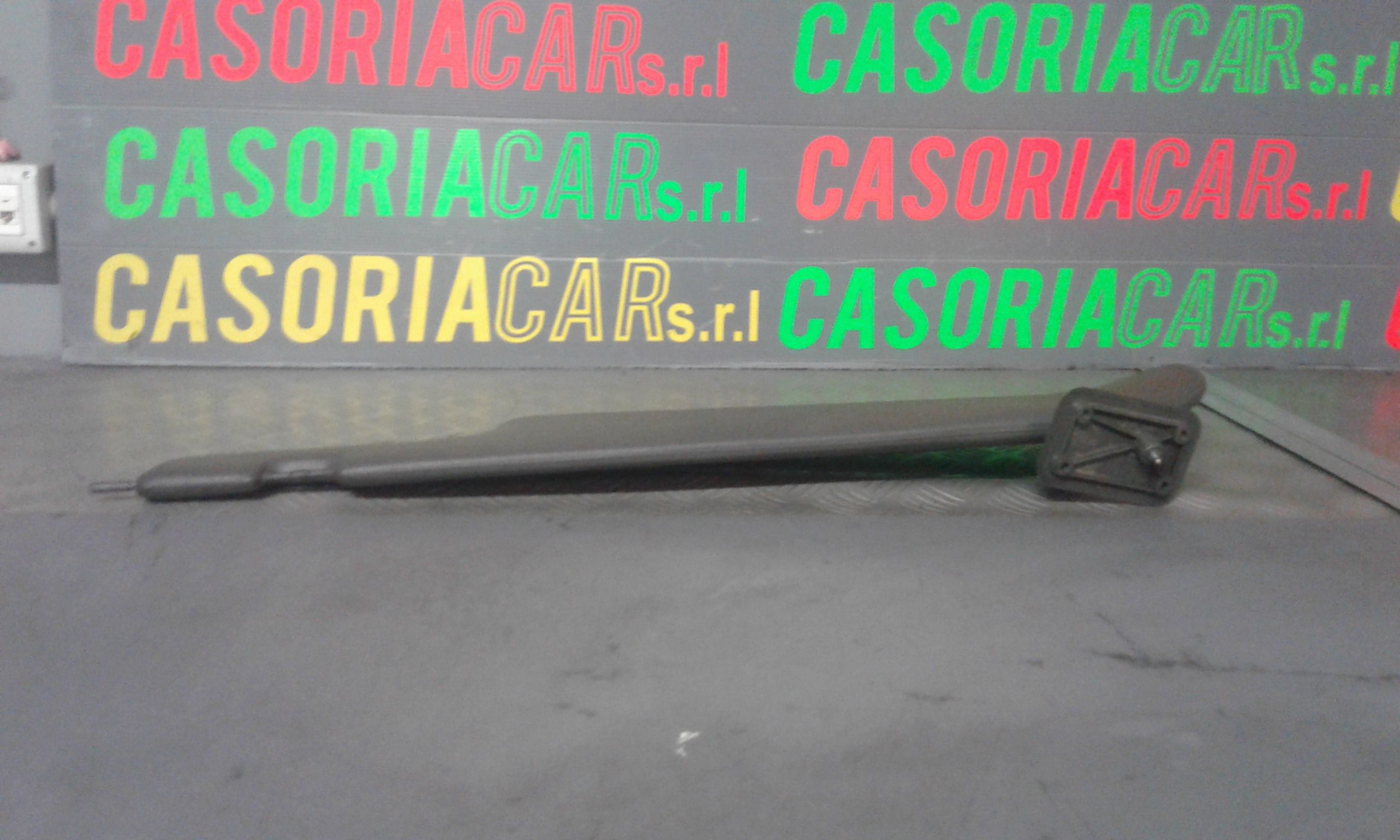 Aletta Parasole Parabrezza Destro 5801353804 Usato