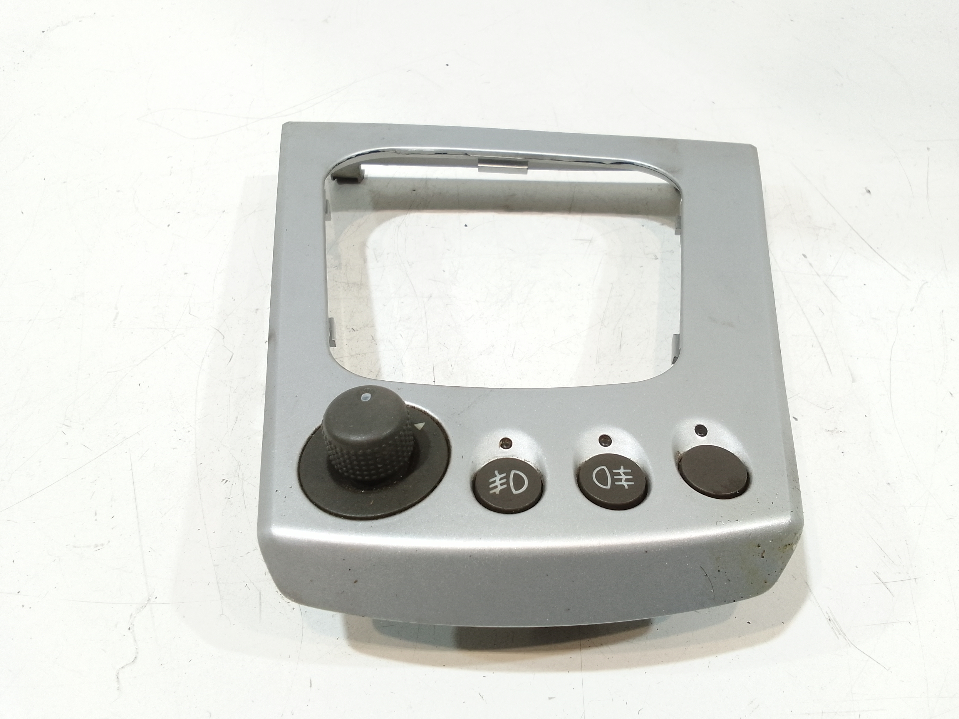 Mascherina Leva Cambio Usato