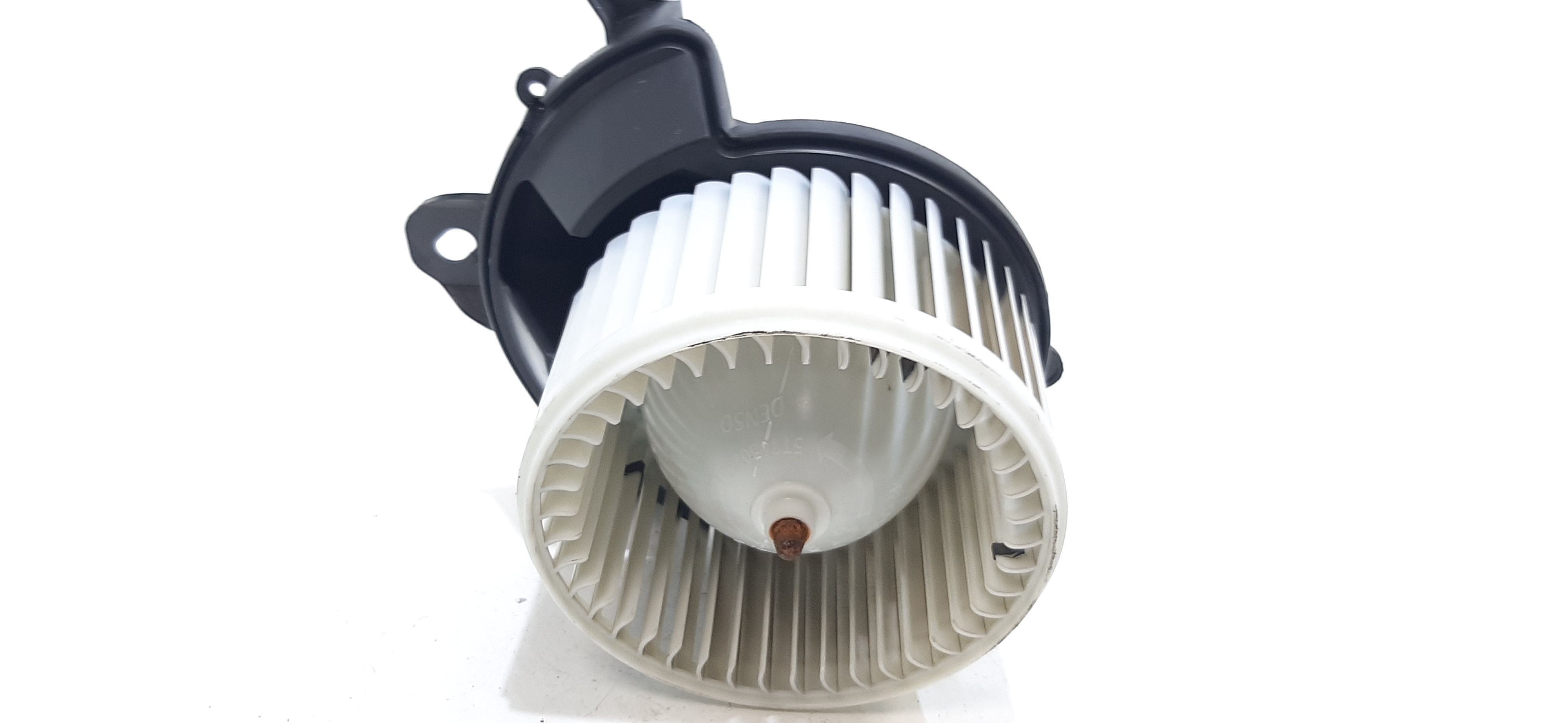 Motorino Ventilazione Abitacolo 77366856 Usato
