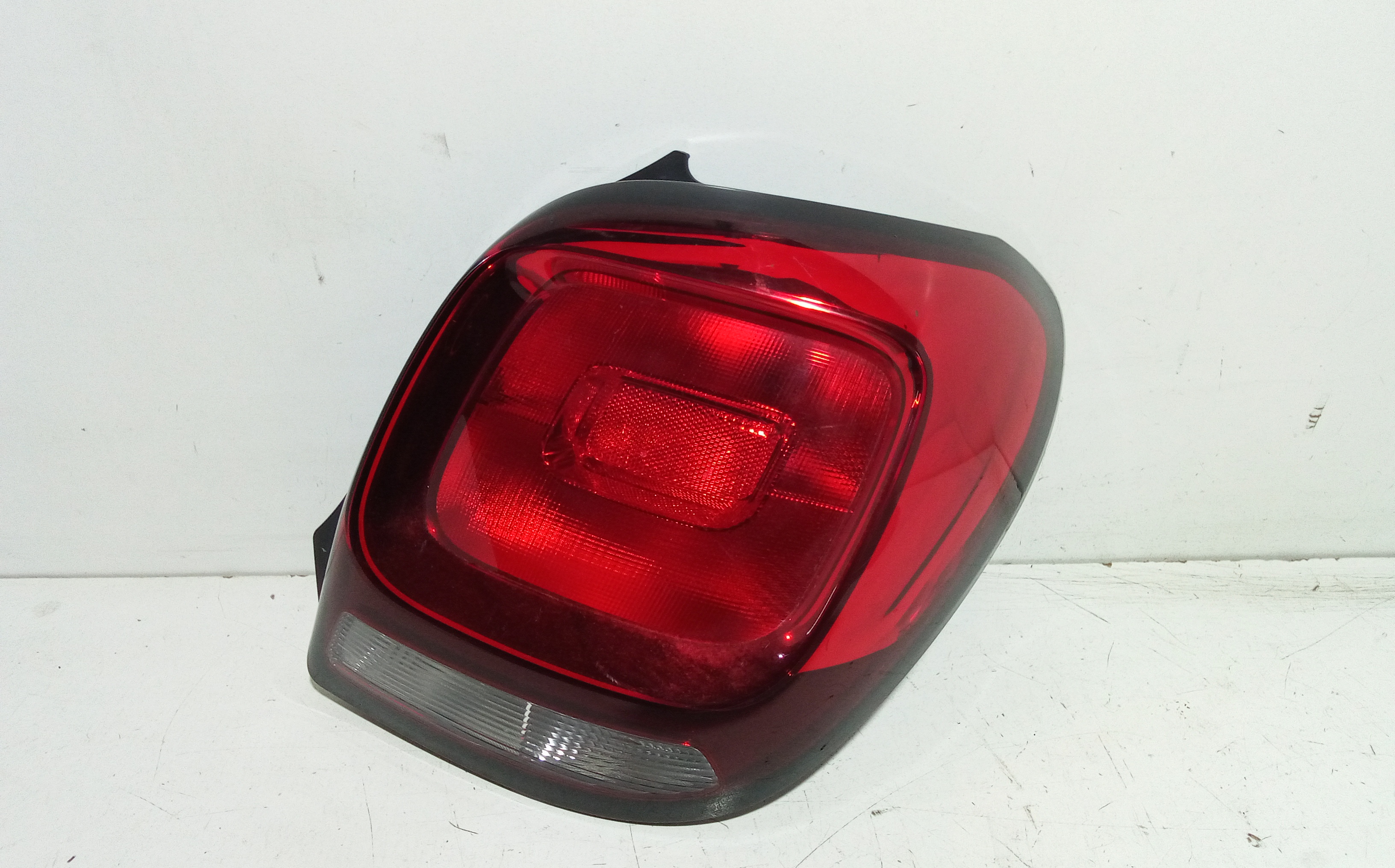 Fanale Post. Destro B001031380 Usato