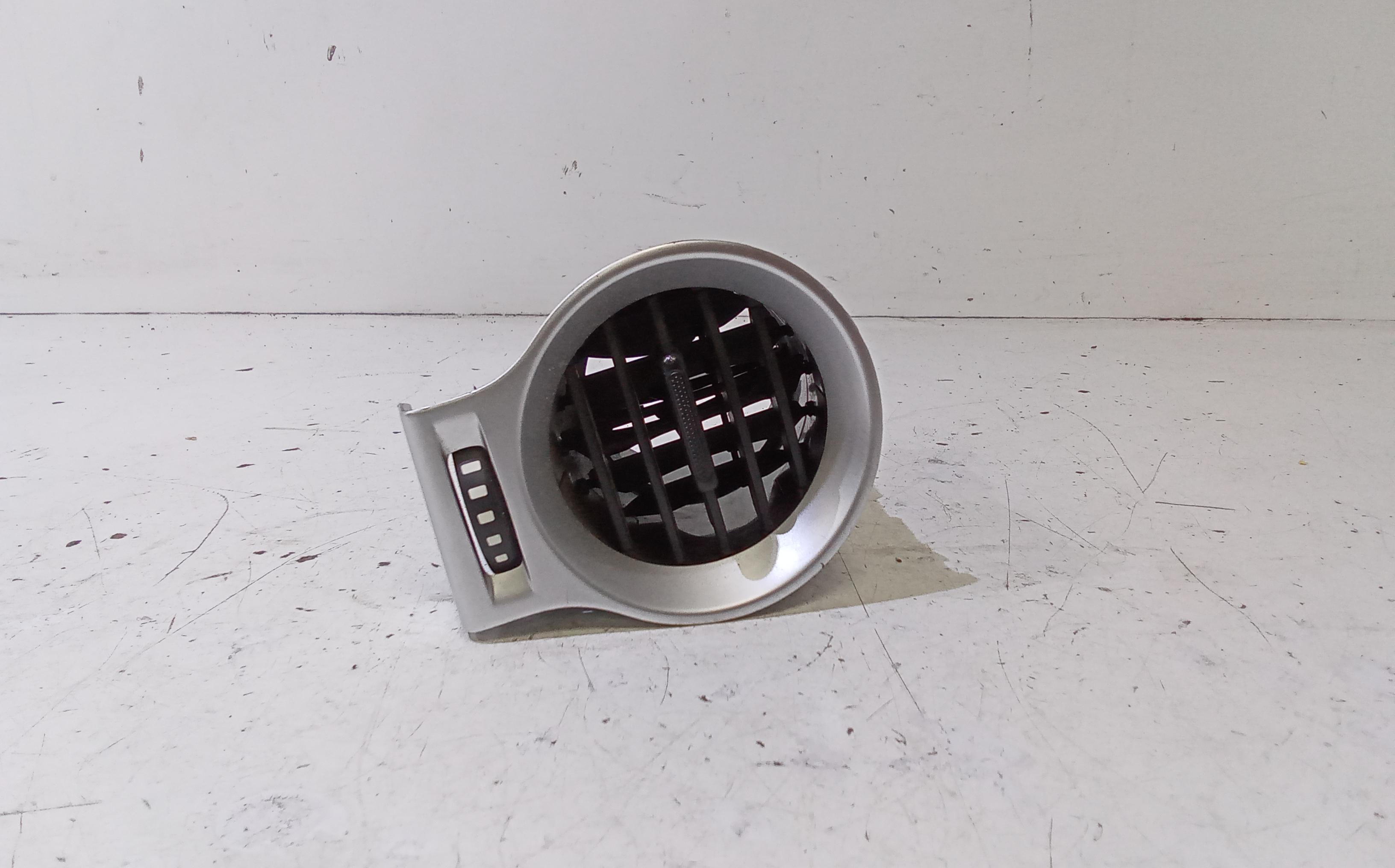 Condotto Aria Bocchette Lat. Cruscotto Sinistro 27870JY40A Usato