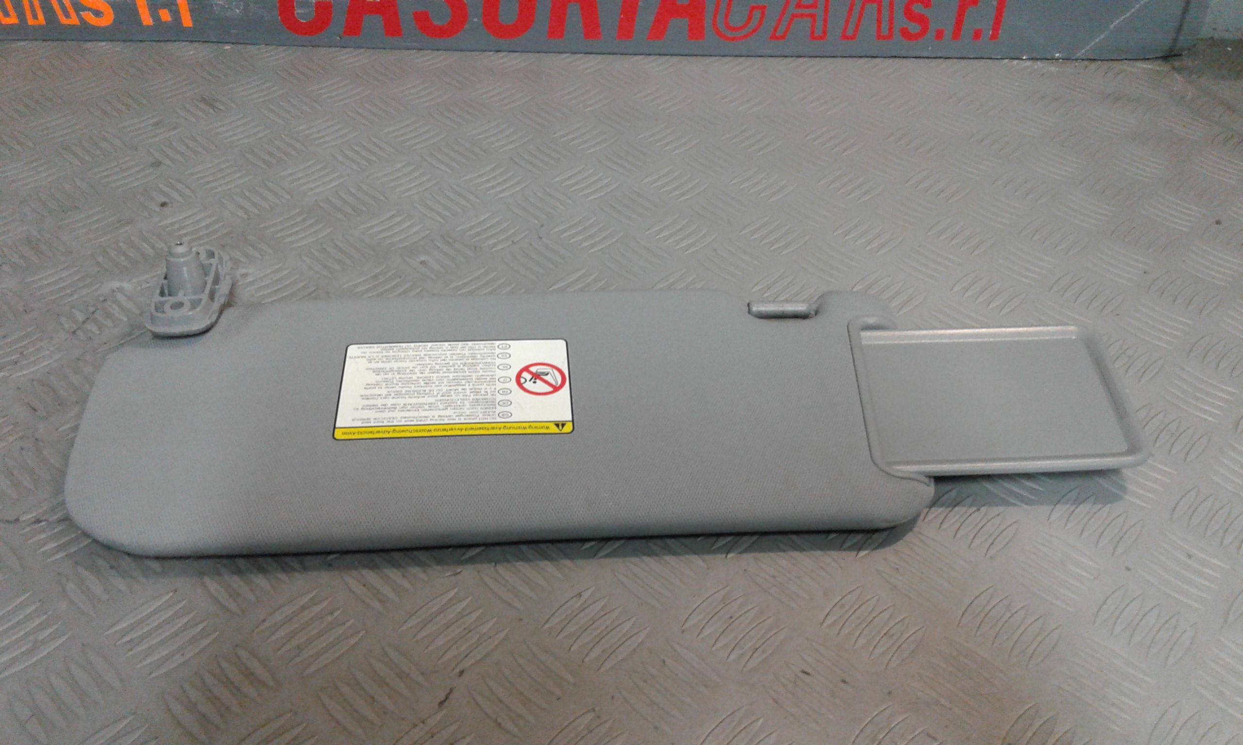 Aletta Parasole Parabrezza Destro 852202P200H9 Usato