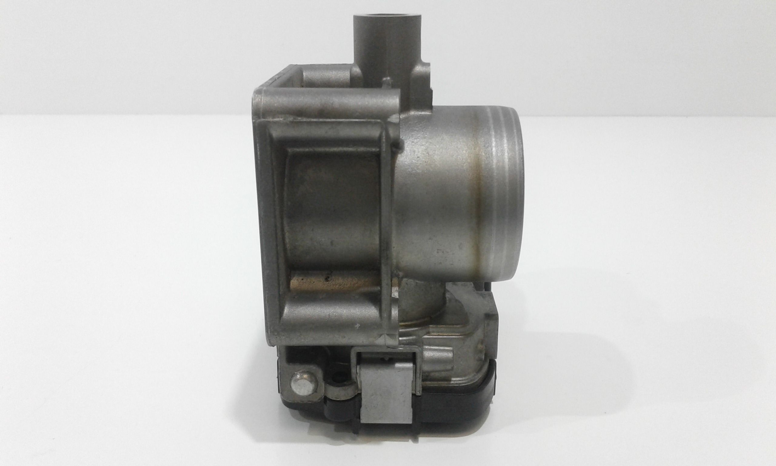 Corpo Farfallato 77365779 Usato