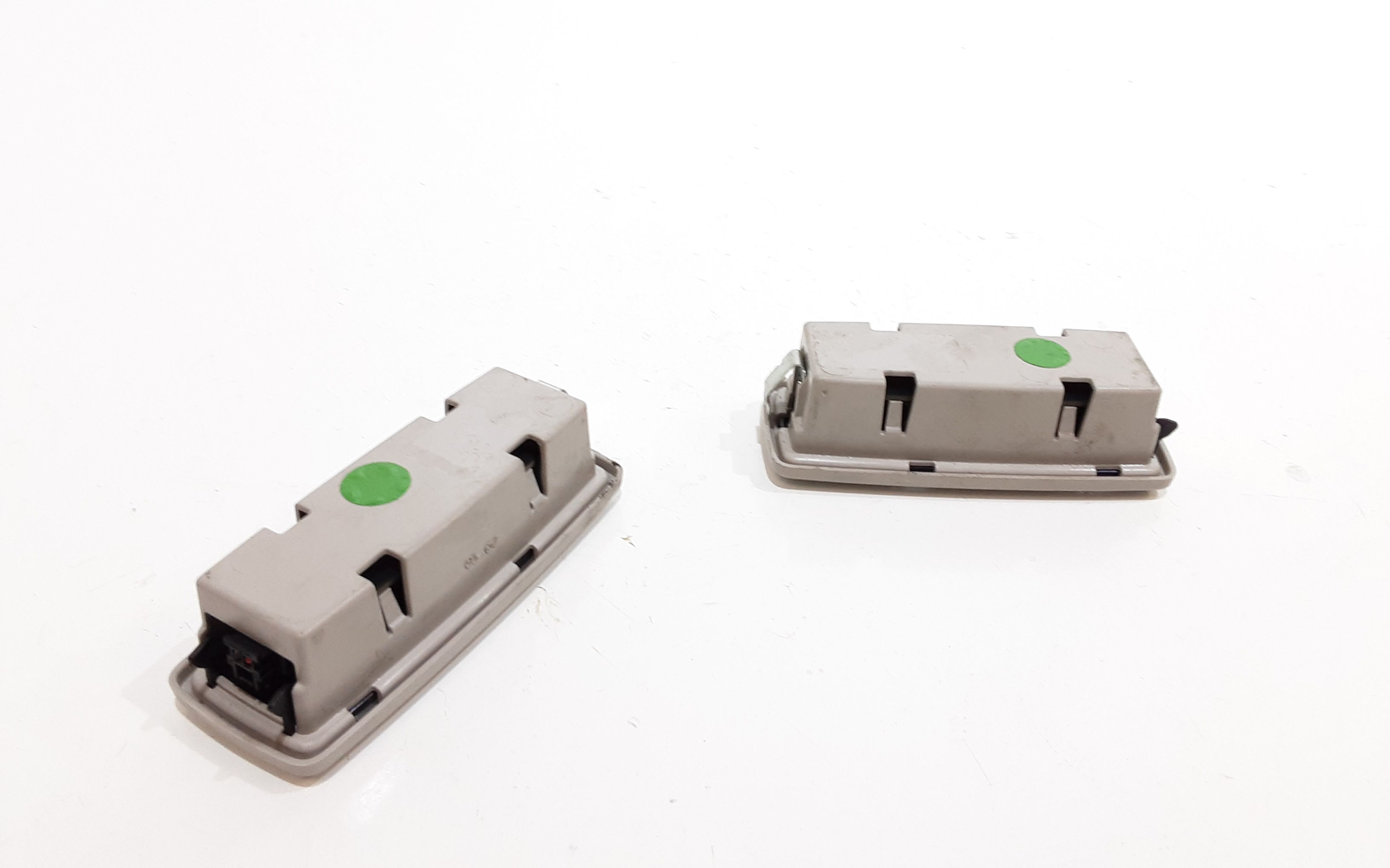 Luce Cortesia Ant. Tetto 670136885 Usato