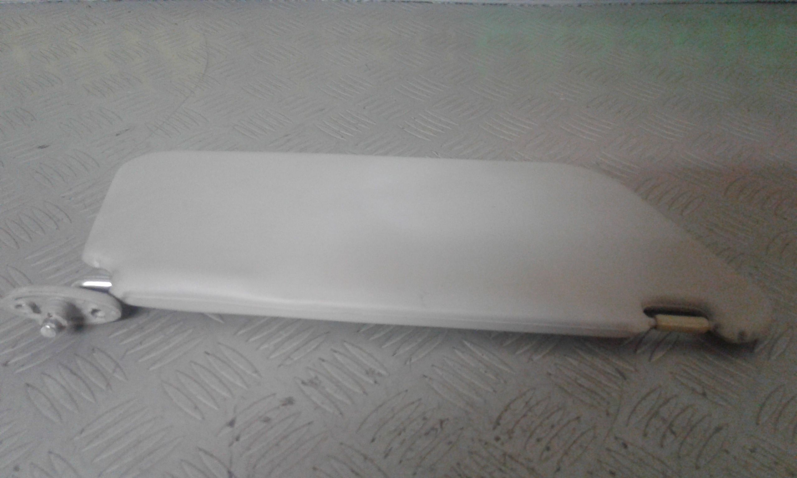 Aletta Parasole Parabrezza Destro 96280100 Usato