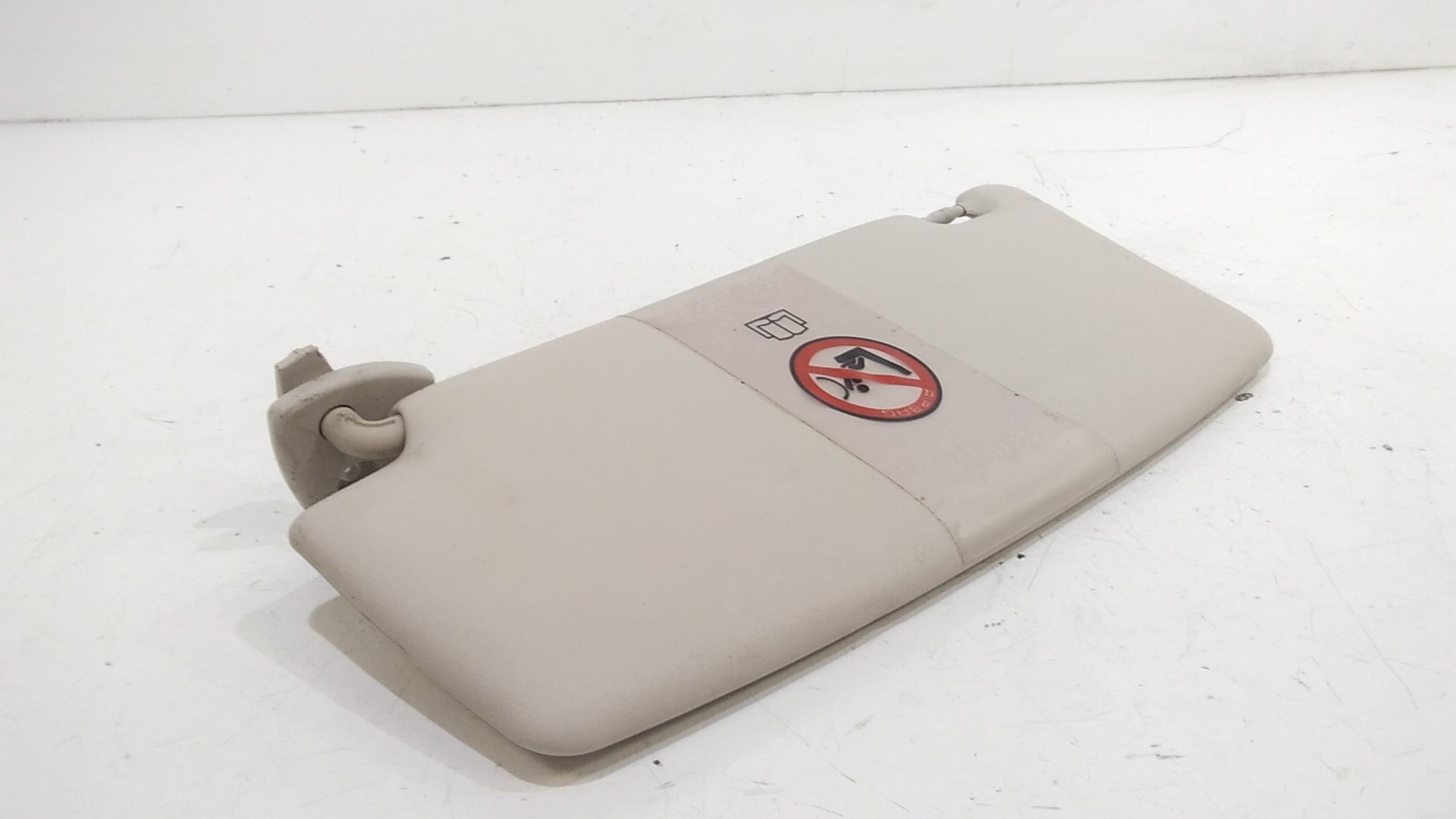 Aletta Parasole Parabrezza Destro 735407871 Usato