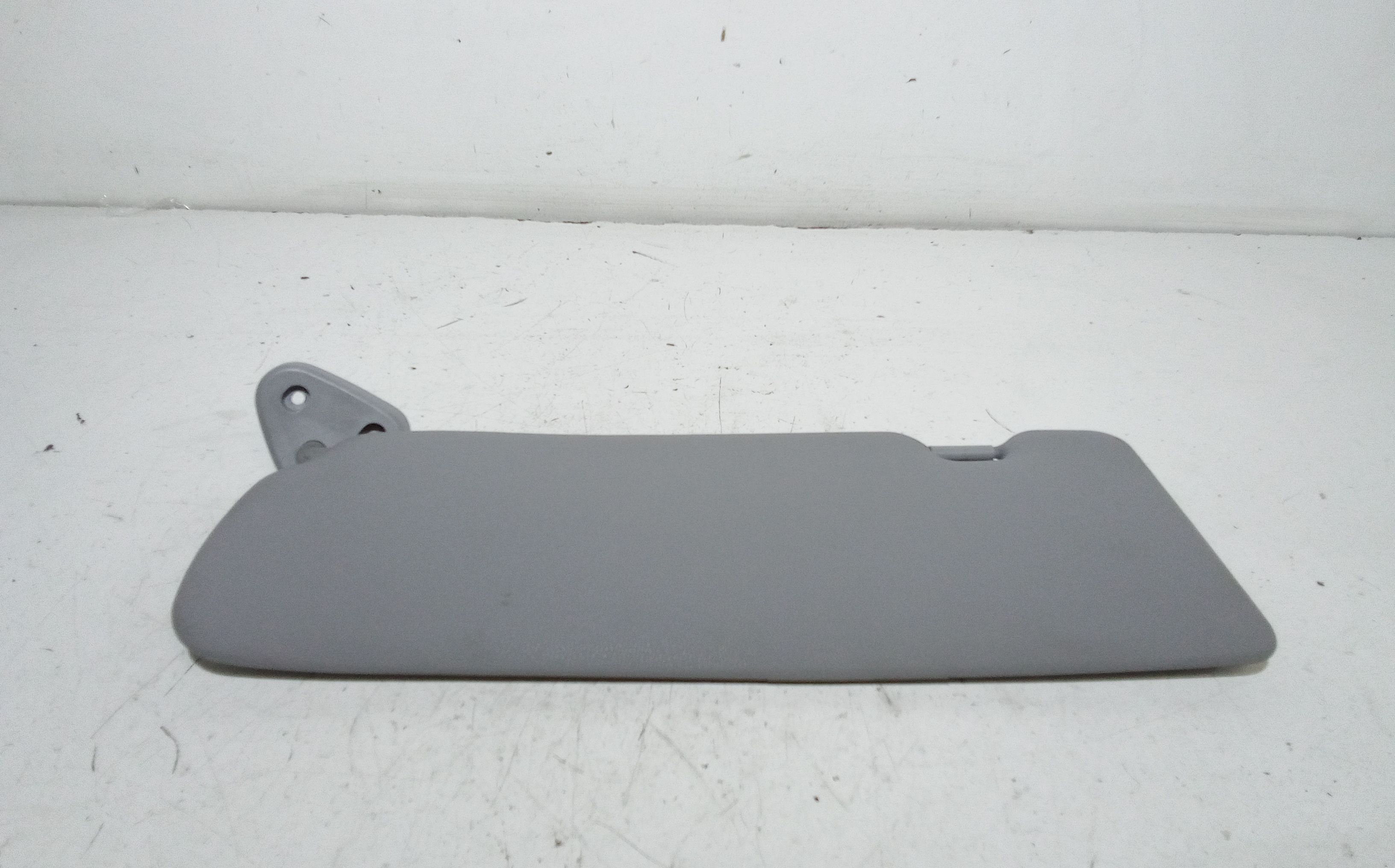 Aletta Parasole Parabrezza Destro DF7169270A75 Usato