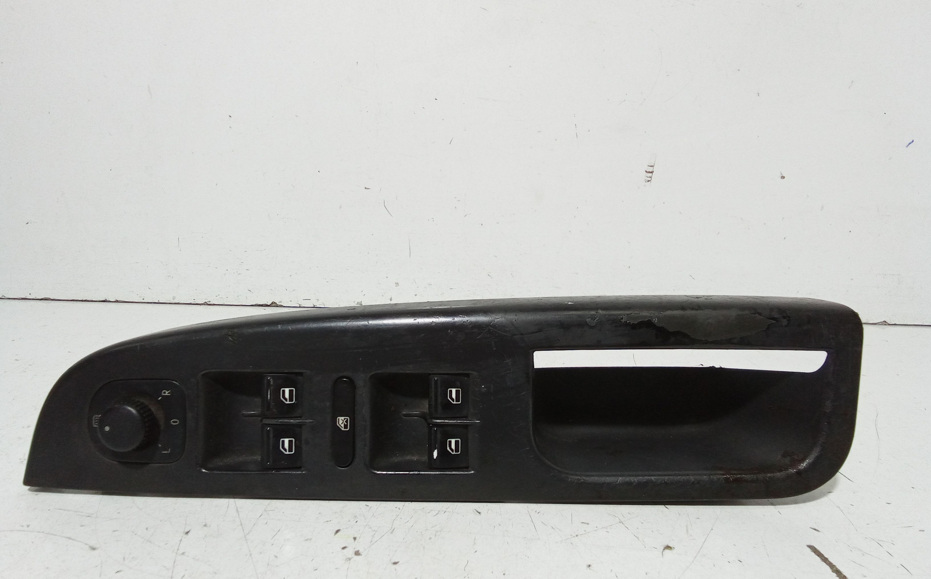 Interruttore Alzacristalli Porta Ant. Sinistro Usato