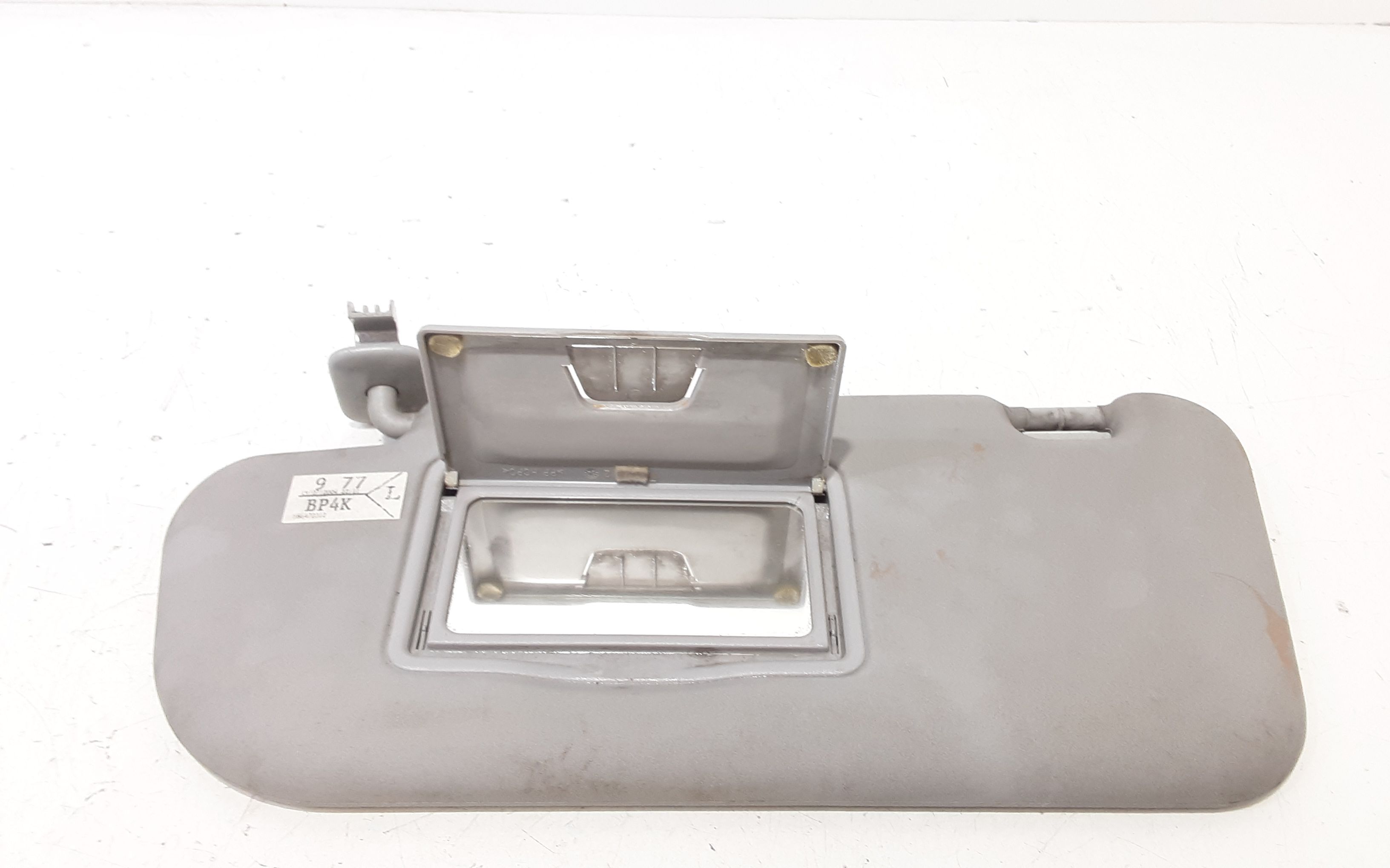 Aletta Parasole Parabrezza Sinistro BP4K69320C30 Usato