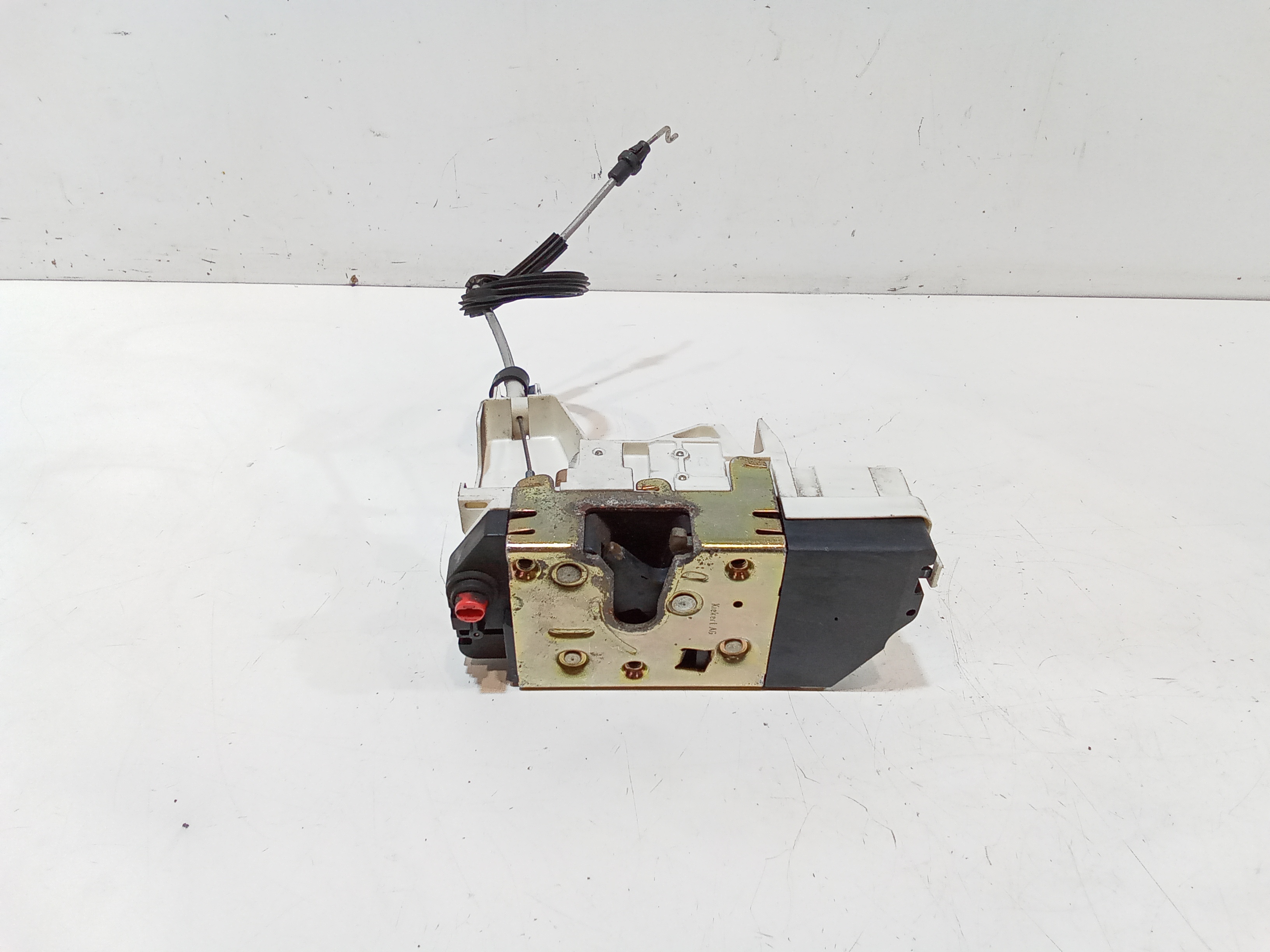 Serratura Porta Ant. Destro 9136AA Usato