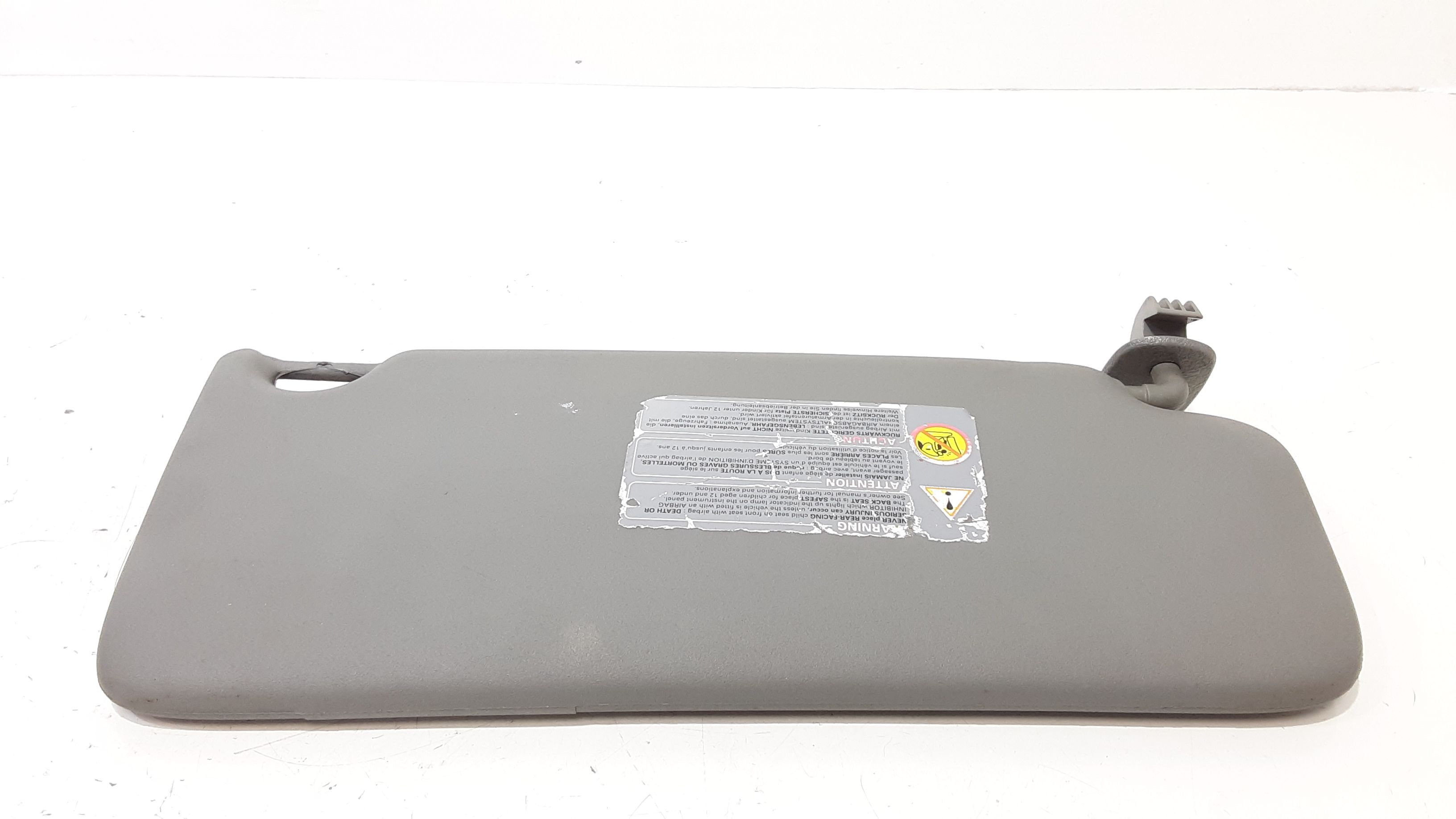 Aletta Parasole Parabrezza Sinistro 8200249085 Usato