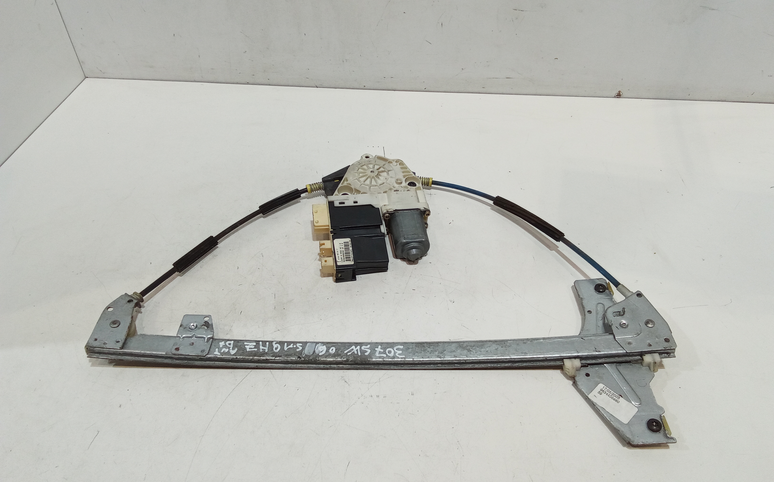 Alzacristallo Porta Ant. Destro Usato