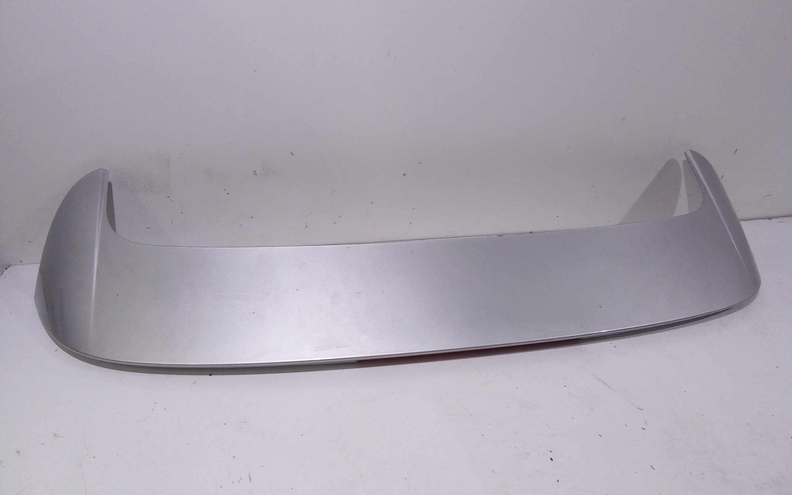 Spoiler Post. Tetto 2411287 Usato