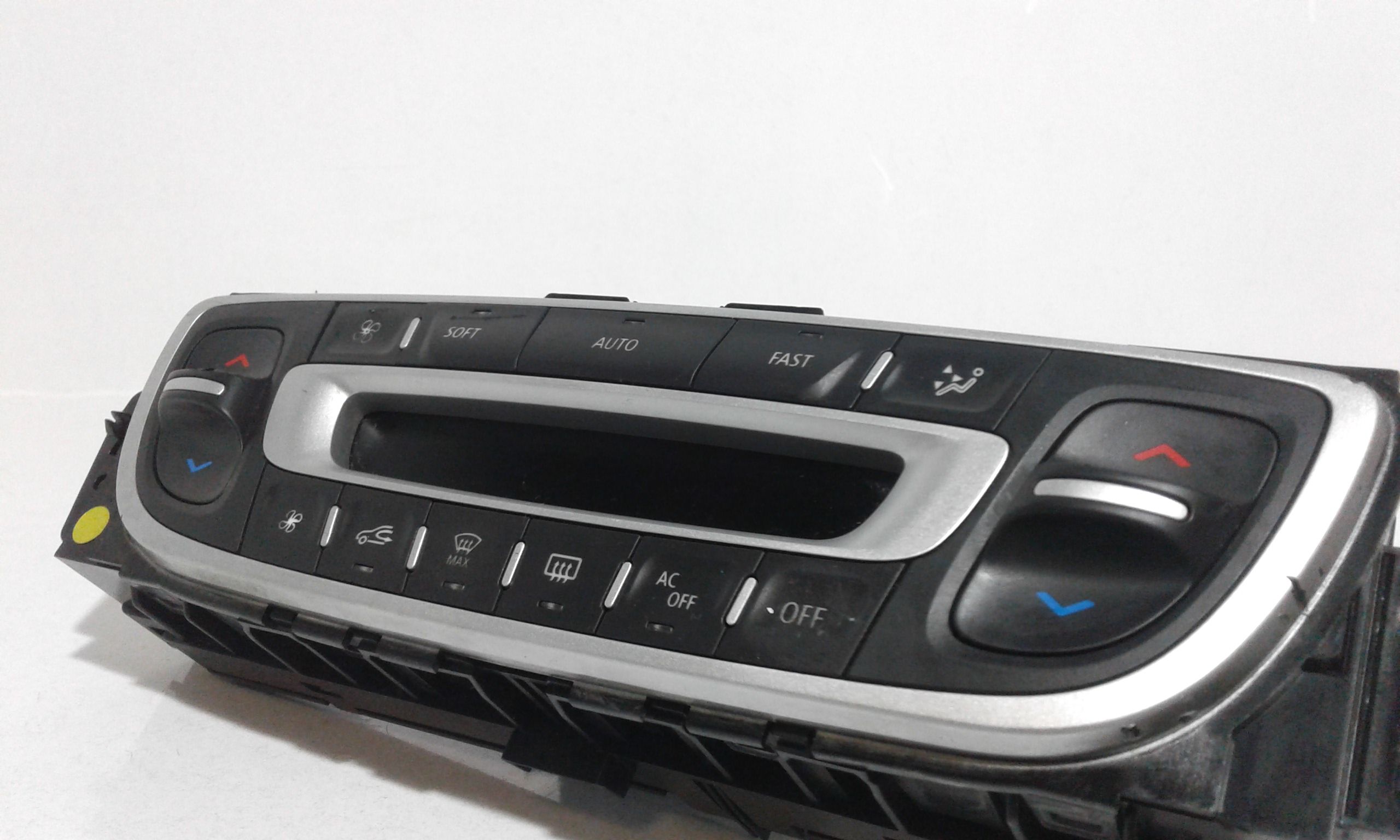 Blocco Comando Climatizzazione 275101203R Usato