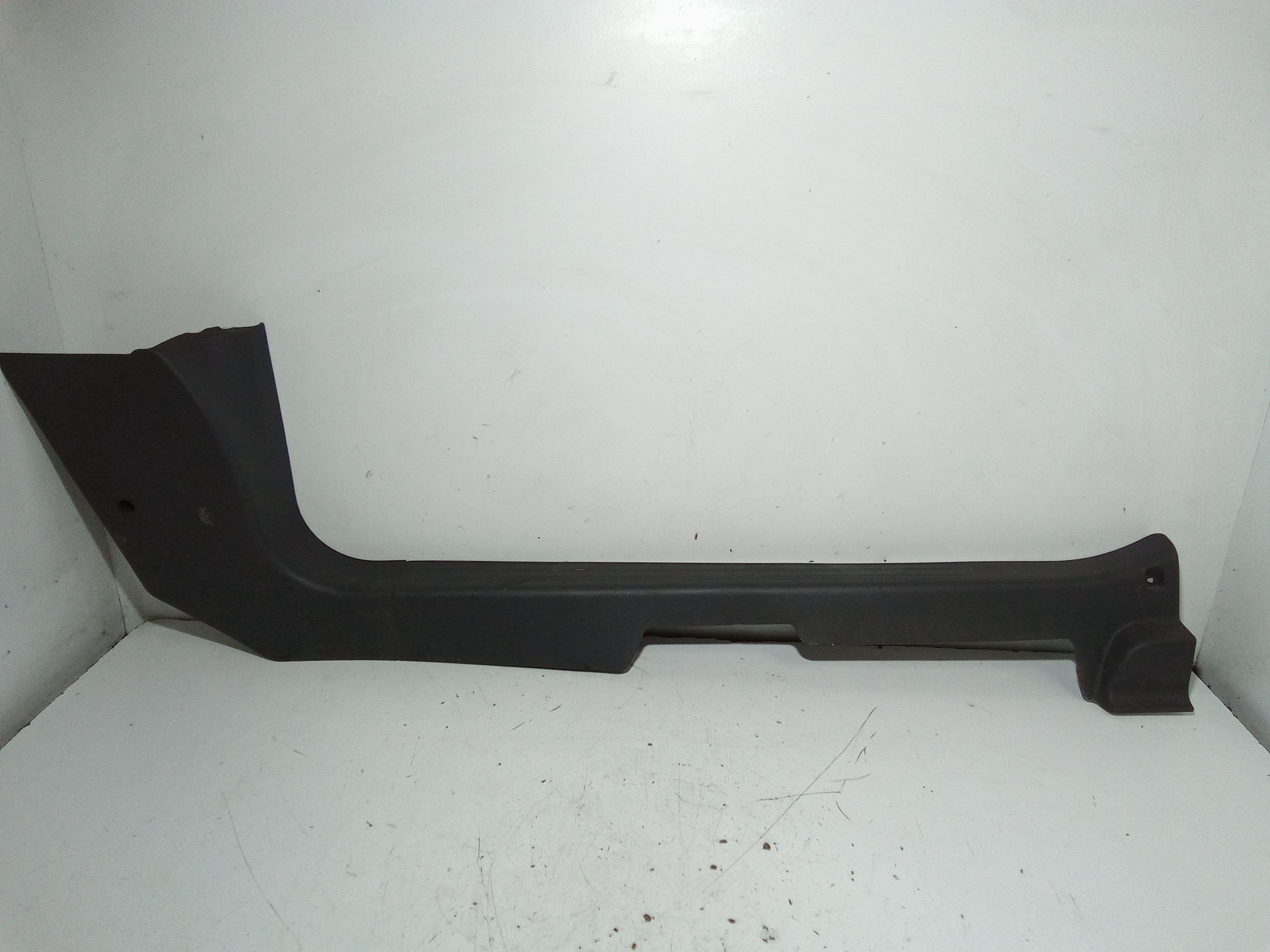 Rivestimento Int. Battitacco Ant. Dx Usato