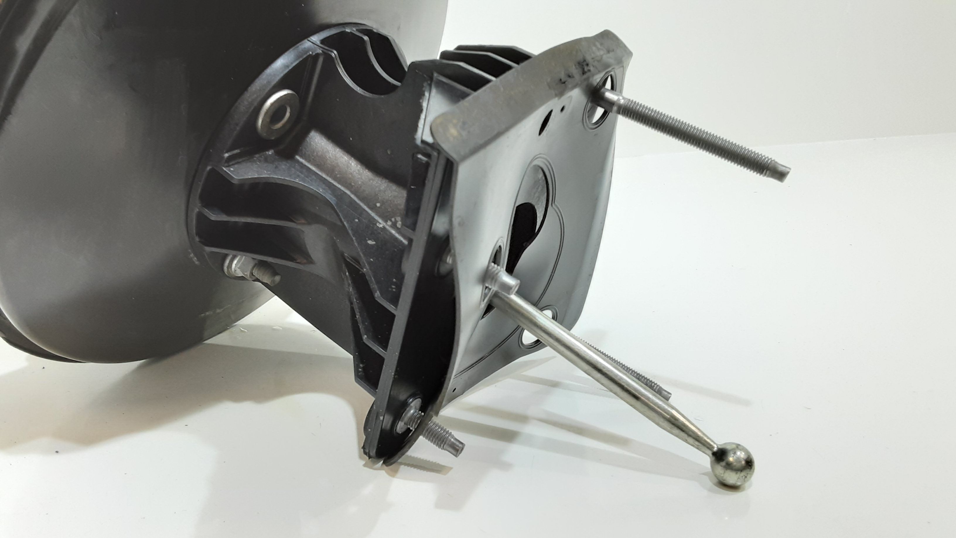 Servofreno 1611244780 Usato