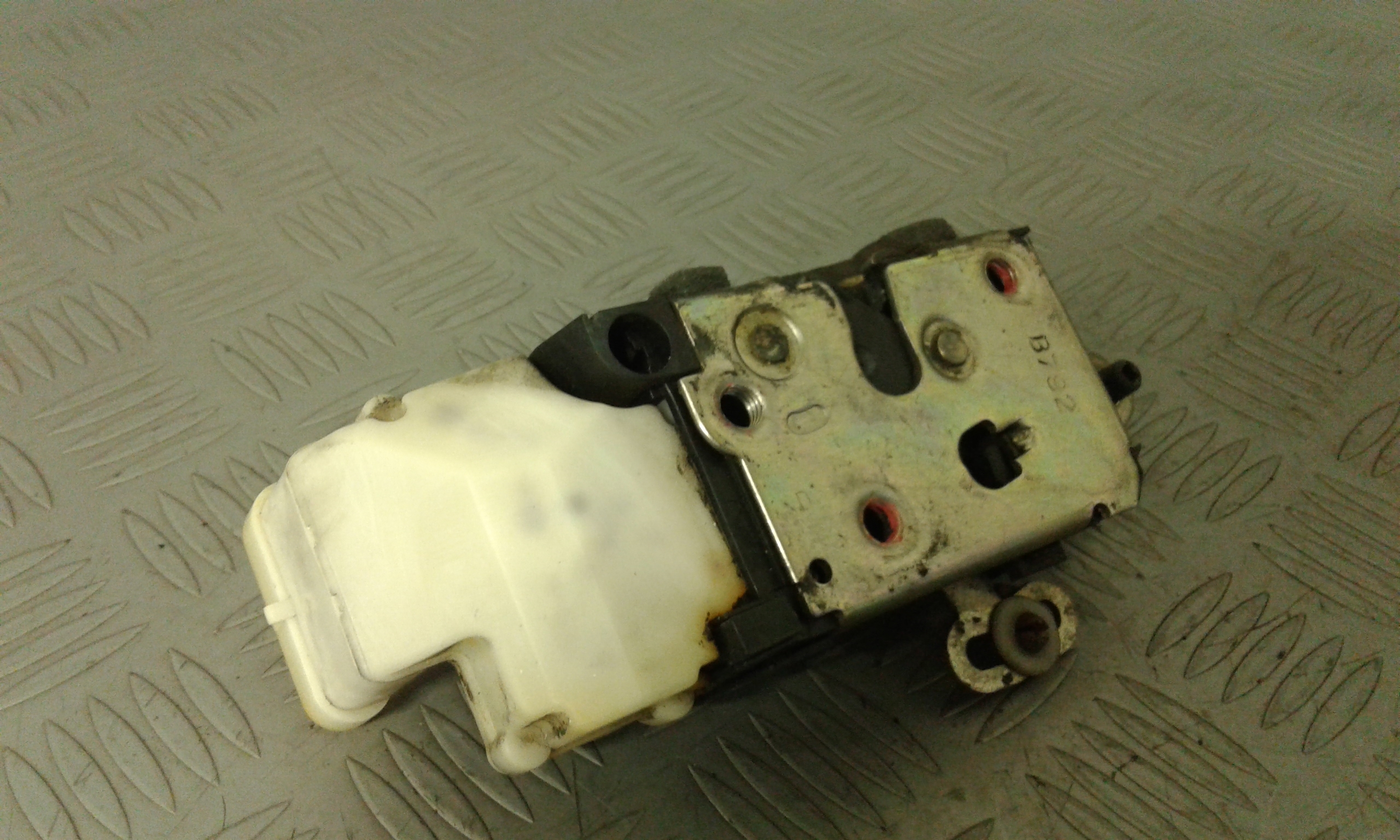 Serratura Porta Ant. Destro Usato