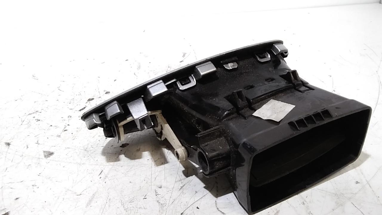 Condotto Aria Bocchette Lat. Cruscotto Destro 278700005R Usato