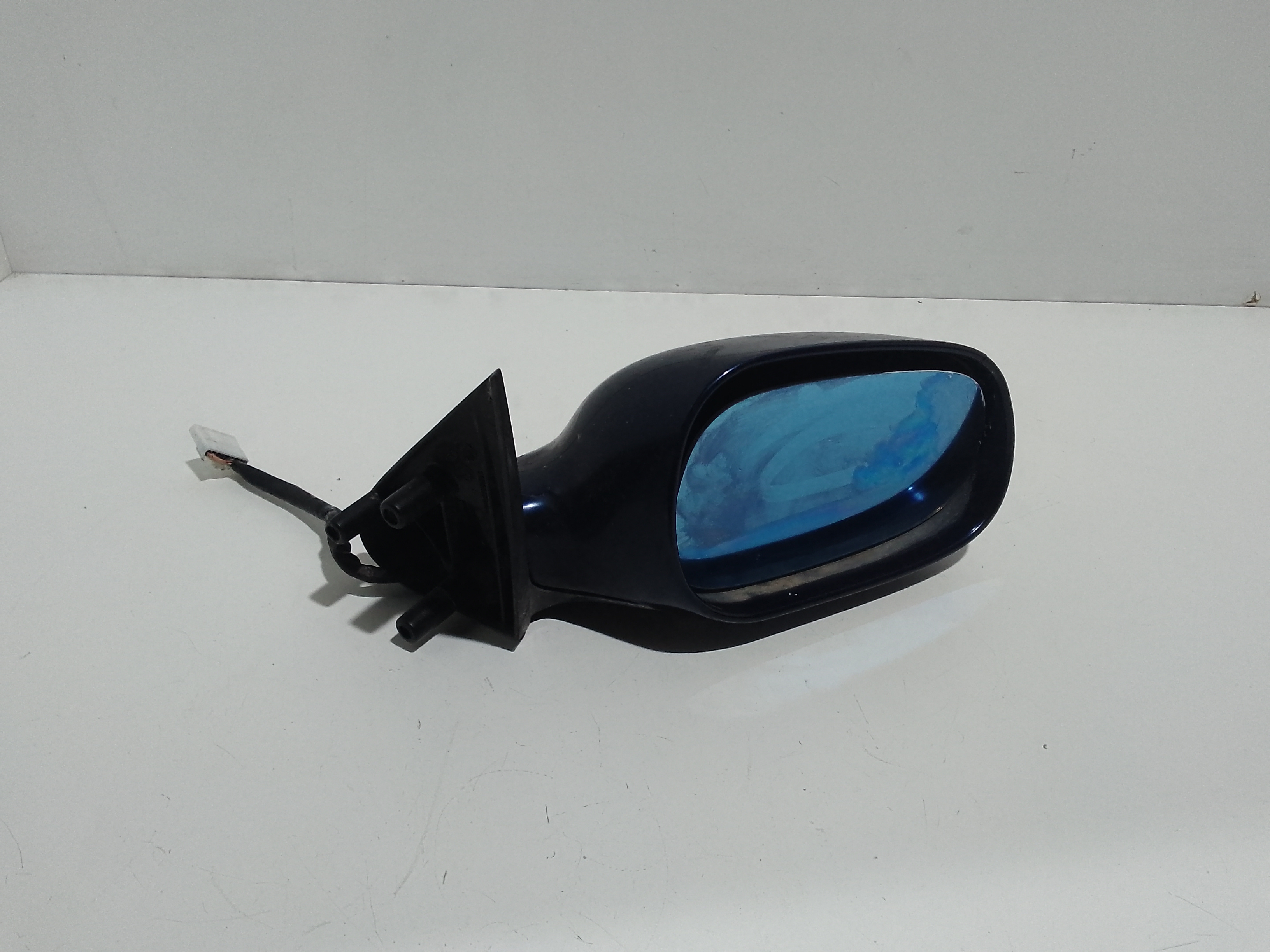 Retrovisore Est. Destro Usato