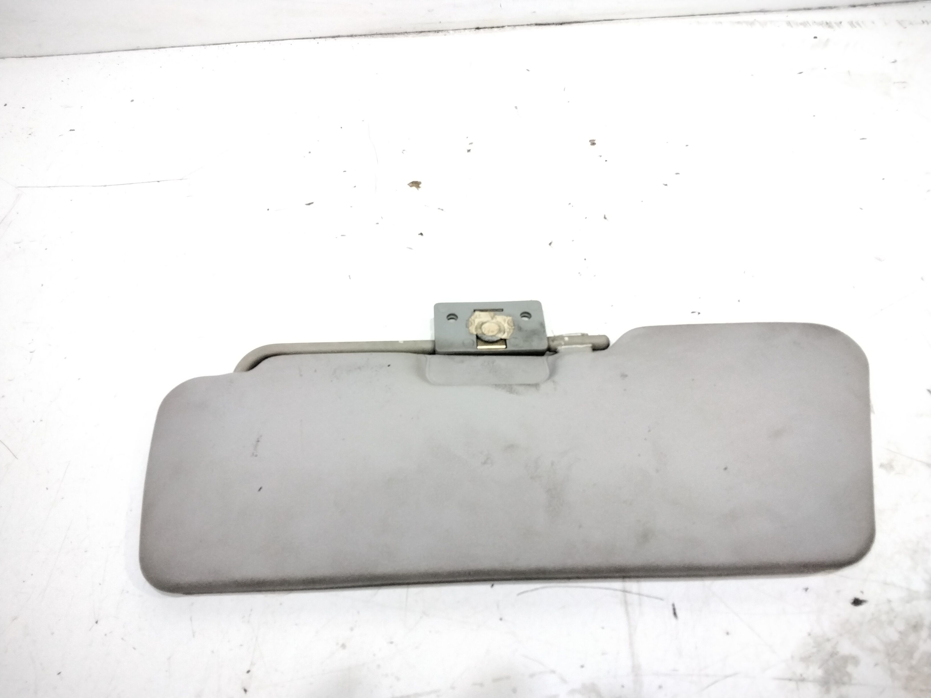 Aletta Parasole Parabrezza Destro 735244339 Usato