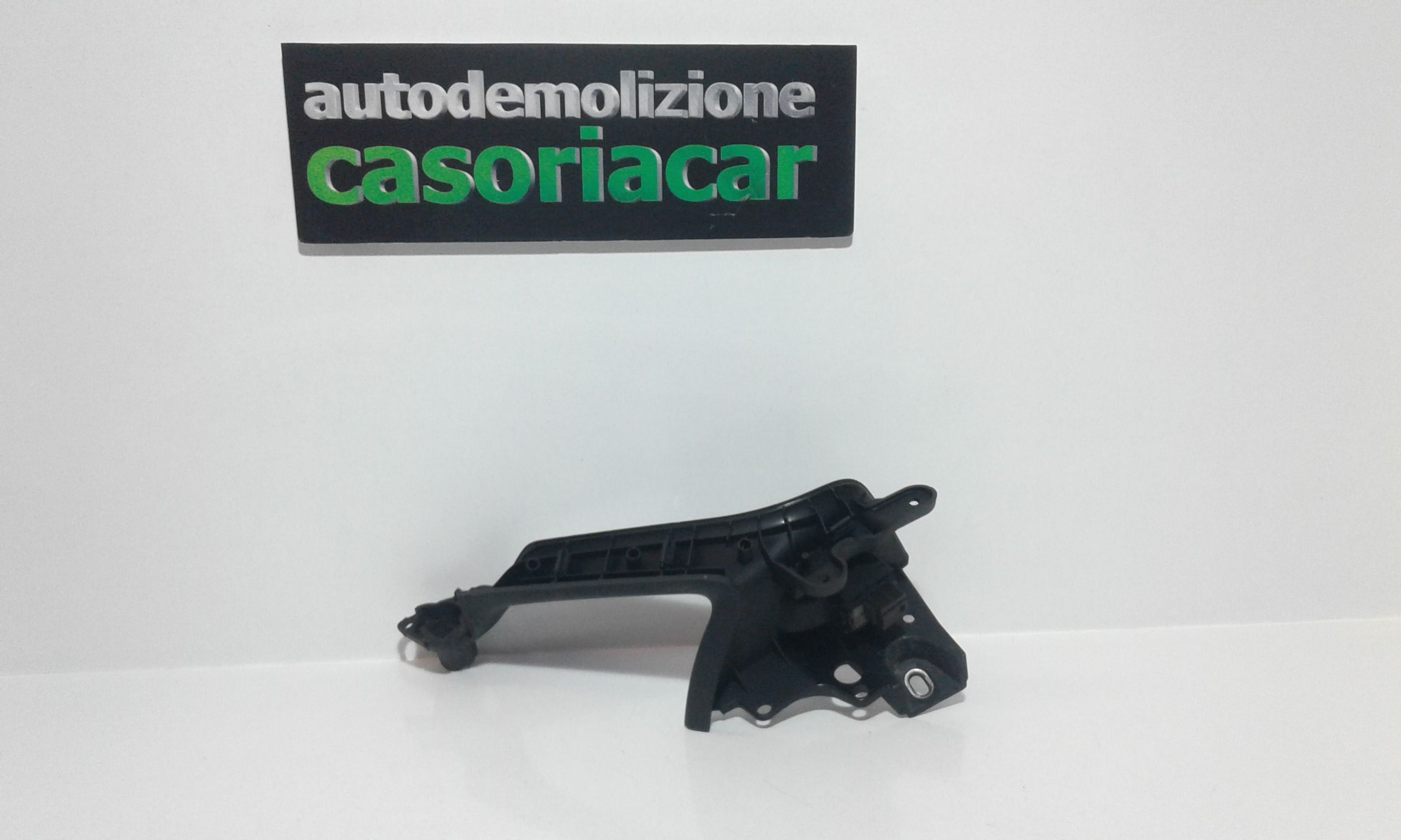 Interruttore alzacristalli porta post. Destro - Immagine 1 di 3