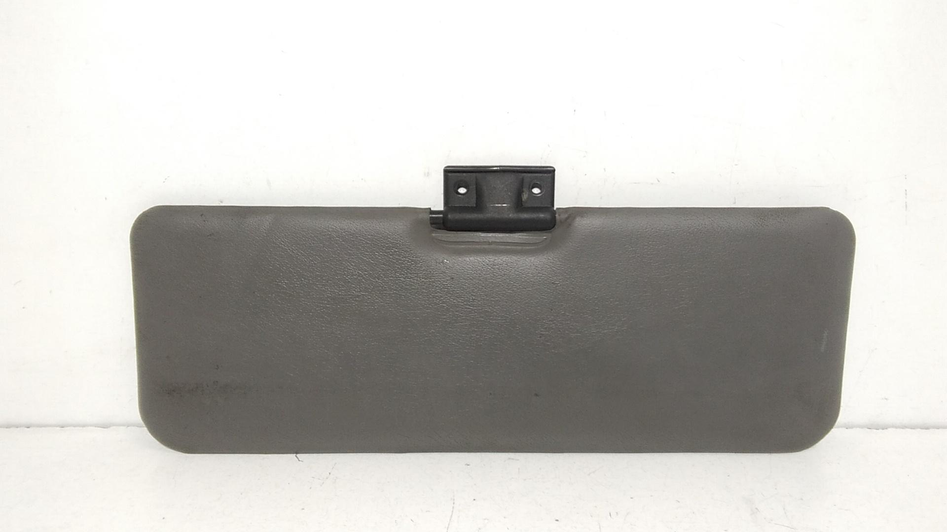 Aletta Parasole Parabrezza Sinistro 182427580 Usato